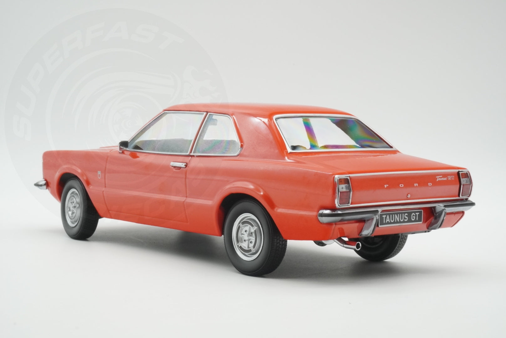 KK Scale 1:18 Scale Diecast - 1971 Ford Taunus GL, Red - KKDC180974