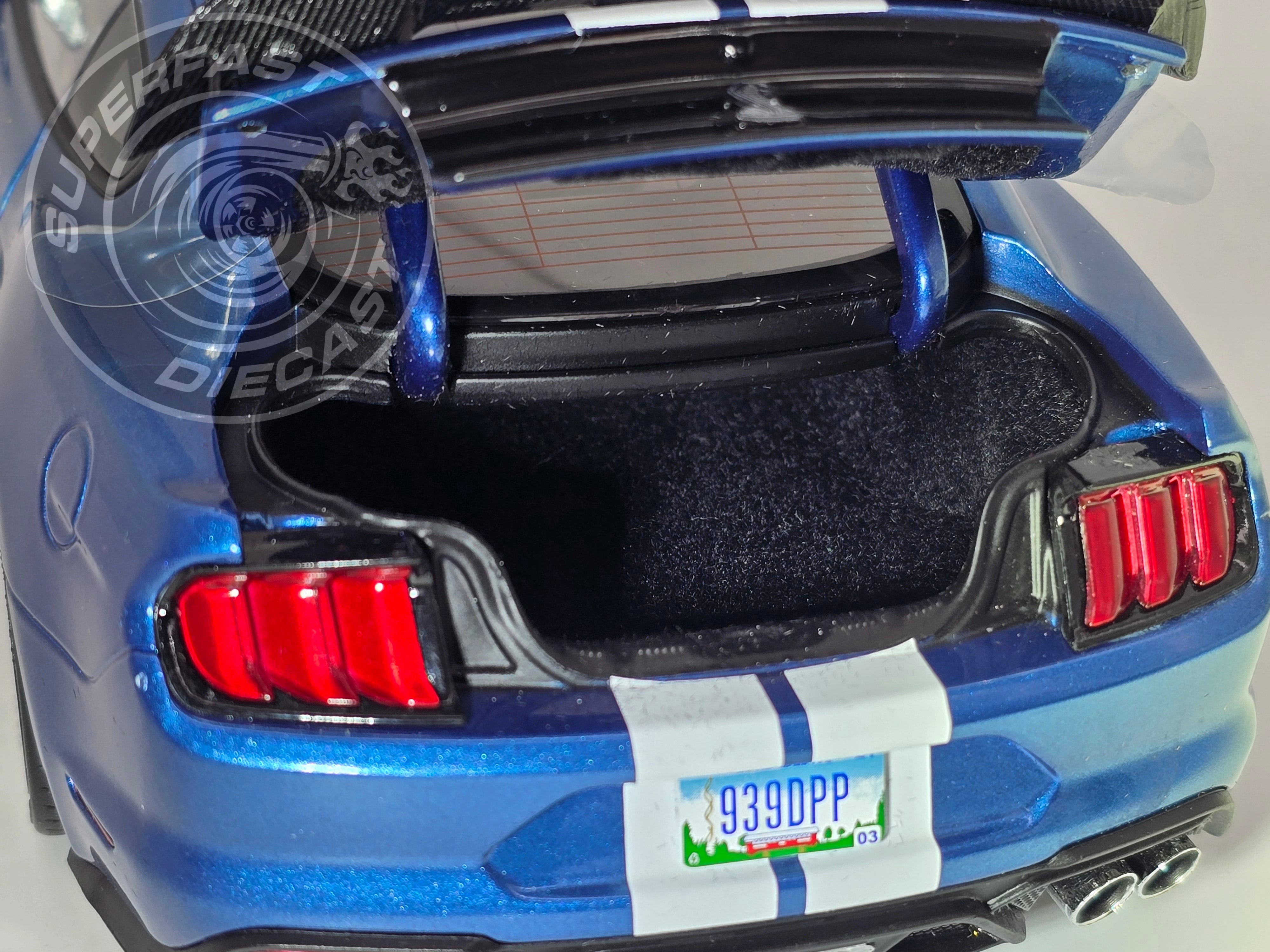 IXO 1:18 Diecast - 2022 Ford Mustang Shelby GT 500, Blue - IXO18RDC244-FO