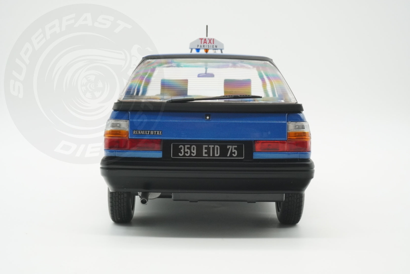 MCG 1:18 Diecast - 1985 Renault 11 GTL Taxi, James Bond 007 - A View to a Kill, Blue - MCG18833