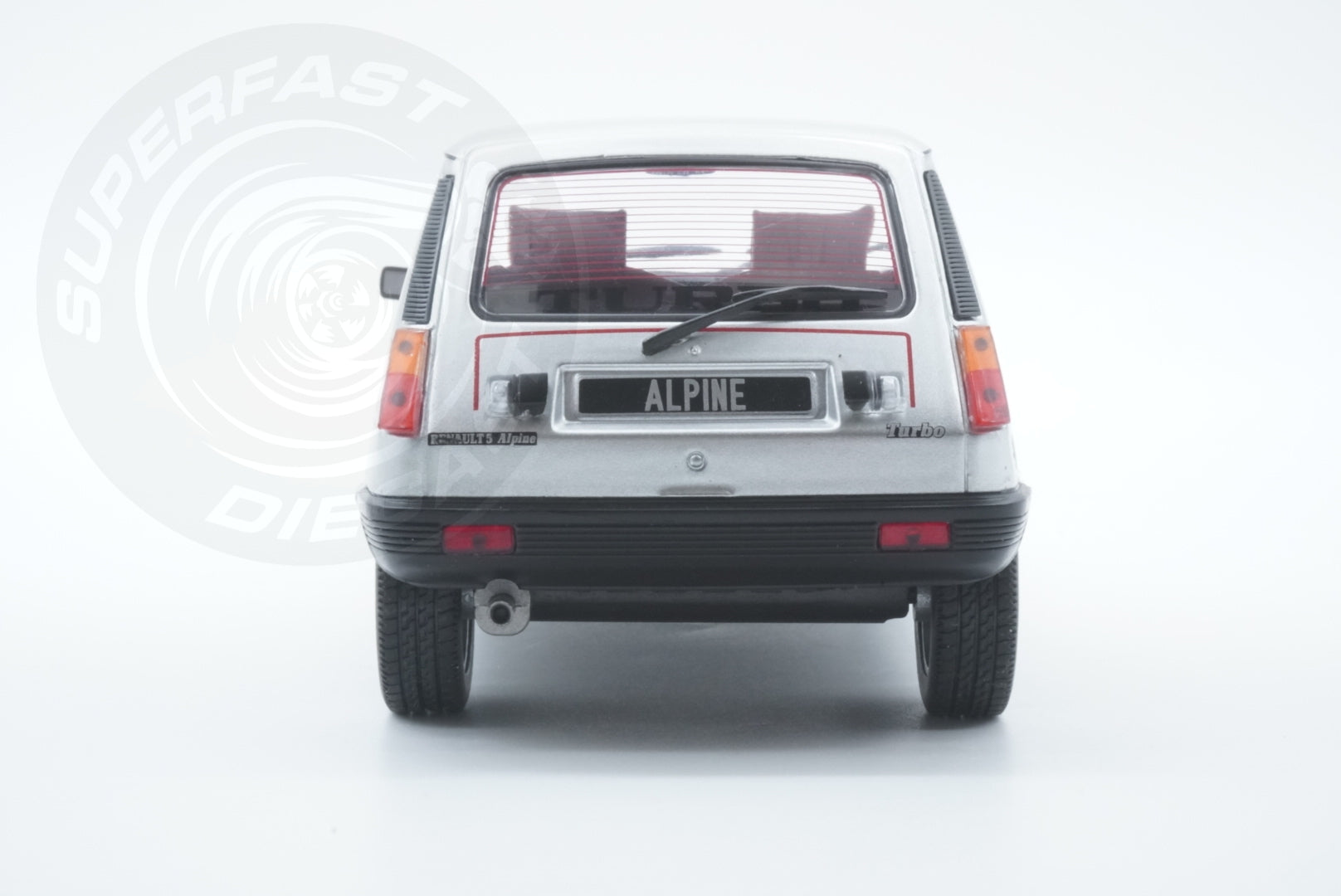 Whitebox 1:24 Scale Diecast - 1976 Renault 5 Alpine Turbo, Silver - WB124152