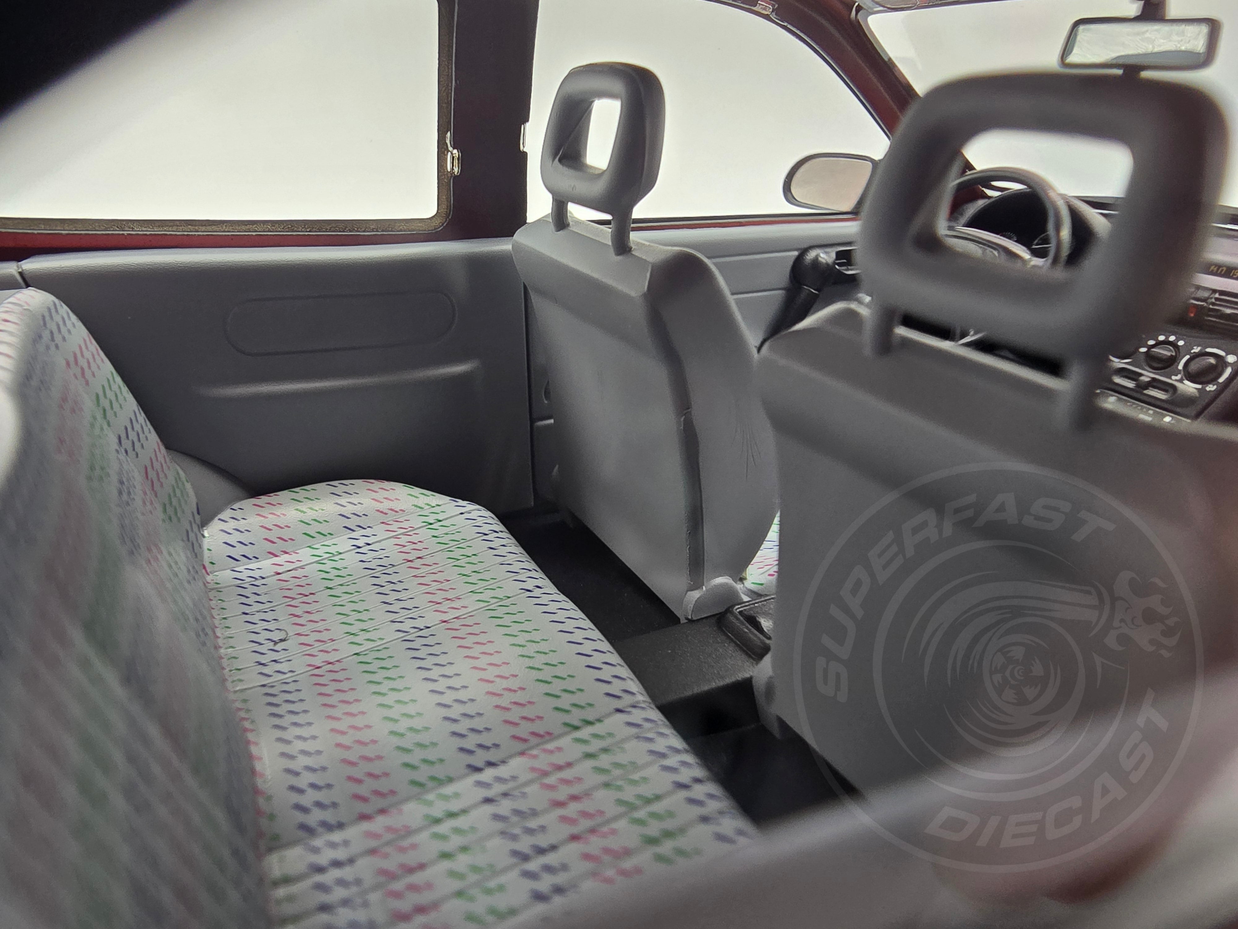 MCG 1:18 Scale Diecast - 1993 Opel Corsa B, Red - MCG18513