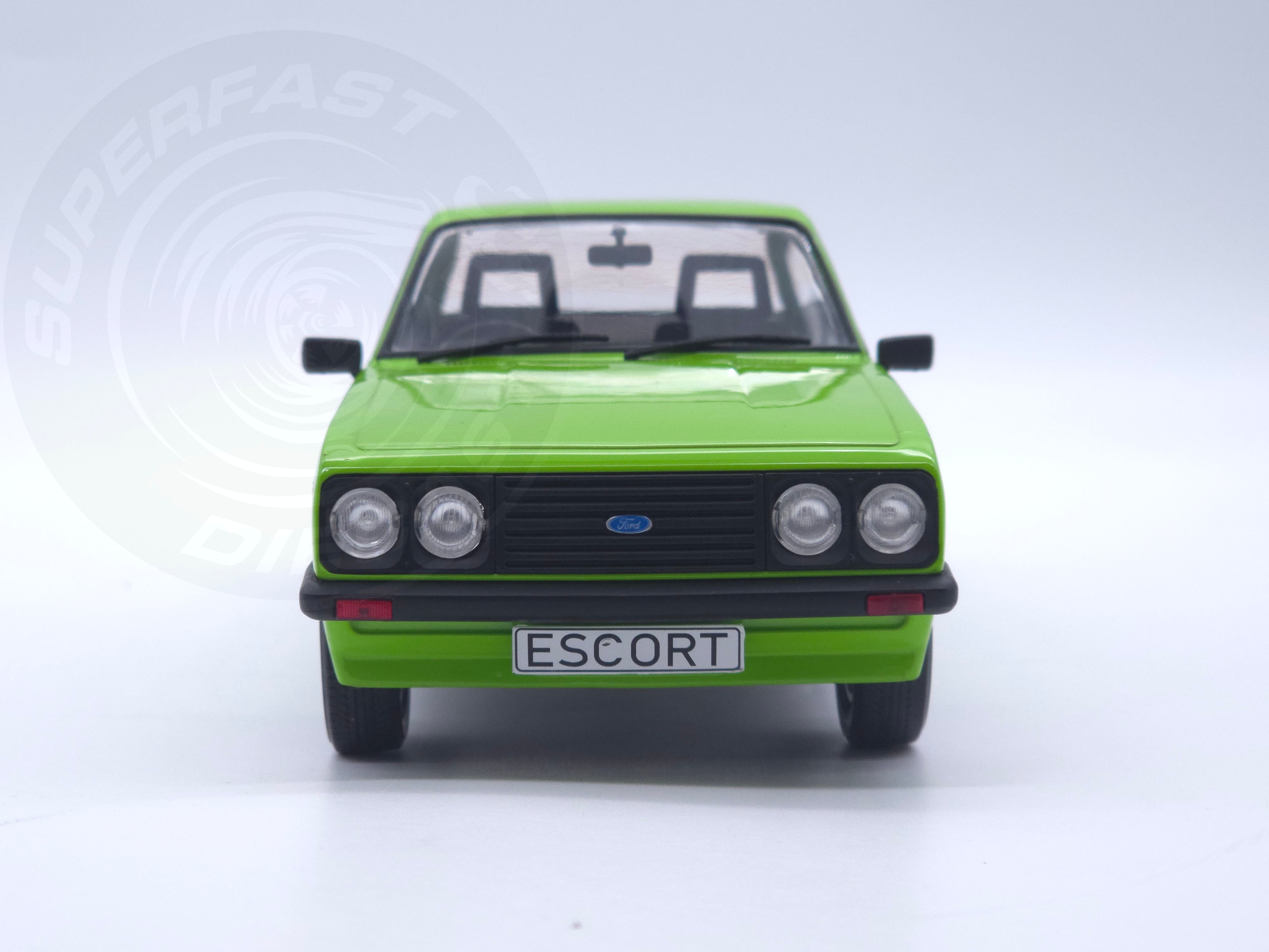 MCG 1:18 Ford Escort Mk2 RS2000 RHD, Green