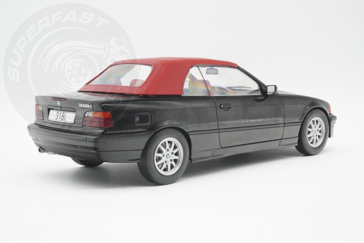 MCG 1:18 Diecast - 1996 BMW 318i (E36) Cabriolet, Black - MCG18318