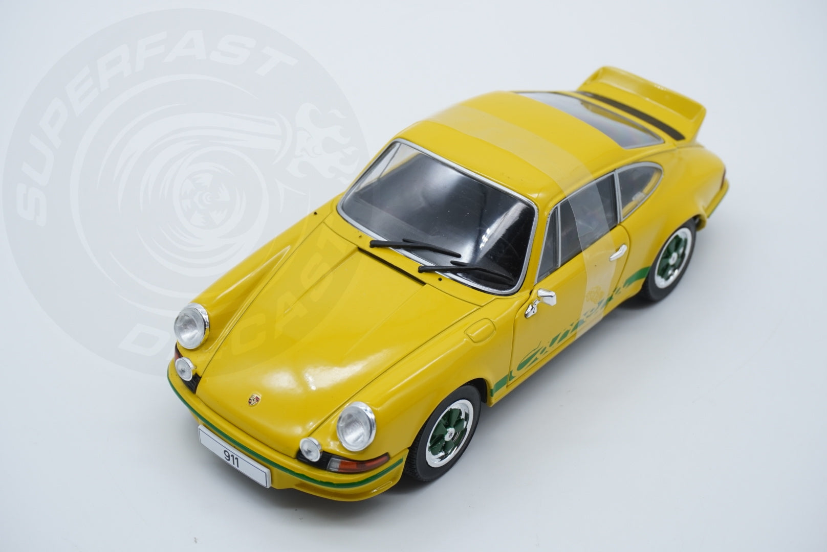 Whitebox  1:24 Scale Diecast - 1972 Porsche 911 Carerra 2.7 RS in Yellow - WB124189