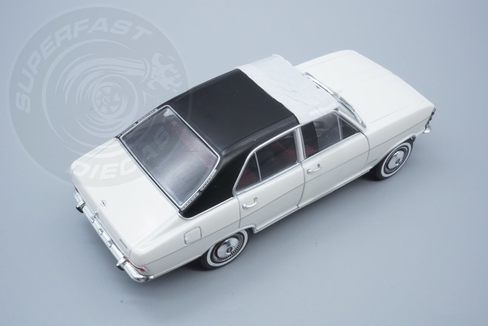 Whitebox 1:24 Scale Diecast Model Car -  Opel Olympia A, White