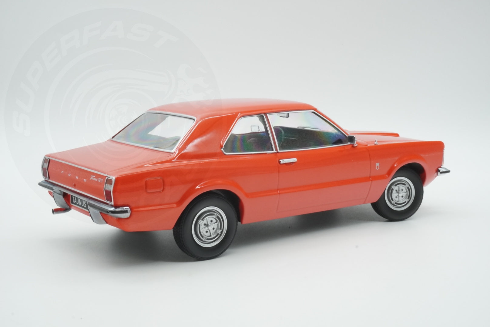 KK Scale 1:18 Scale Diecast - 1971 Ford Taunus GL, Red - KKDC180974