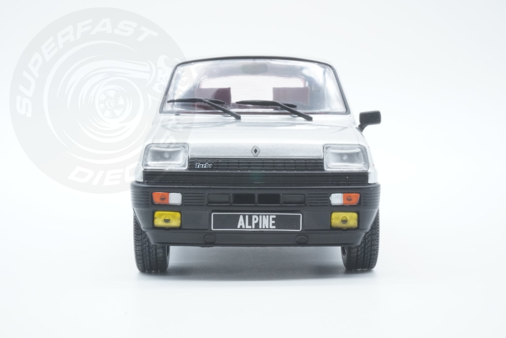 Whitebox 1:24 Scale Diecast - 1976 Renault 5 Alpine Turbo, Silver - WB124152