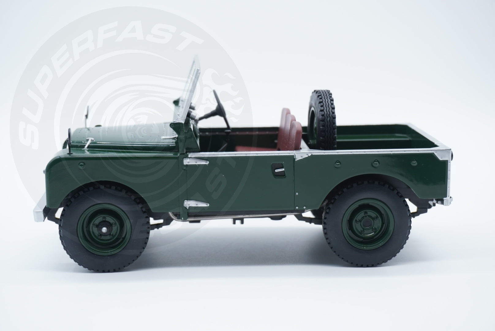 MCG 1:18 Diecast - 1957 Land Rover Series I, Green - MCG18367