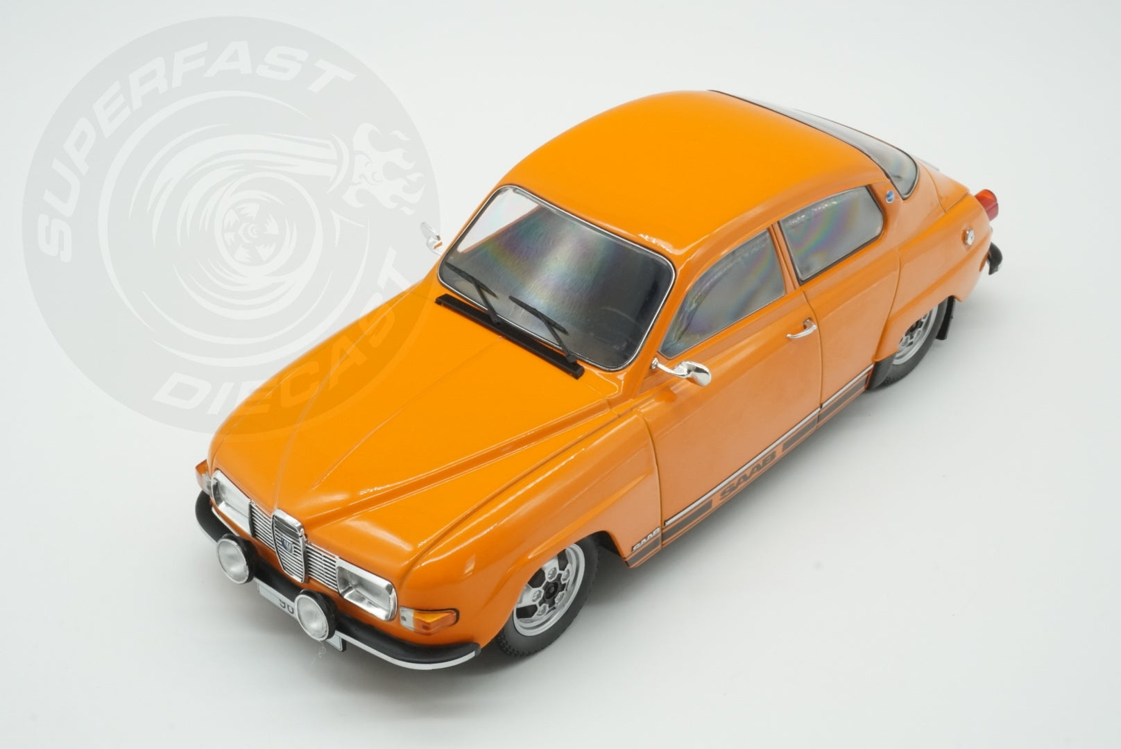 MCG 1:18 Diecast - 1970 Saab 96 V4, Orange - MCG18654