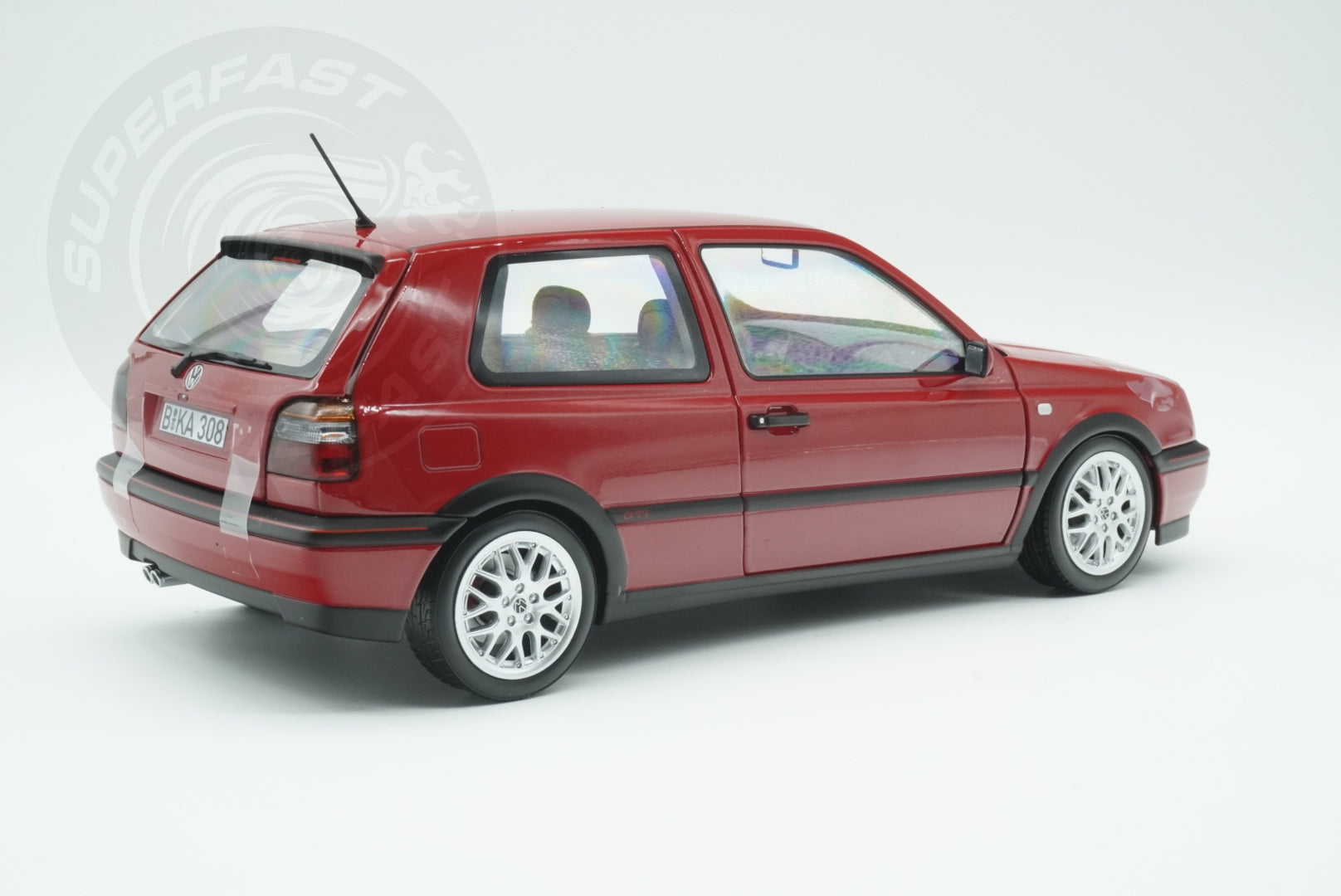 Norev 1:18 Scale Diecast - 1996 VW Volkswagen Golf Mk3, Flash Red - 188418R