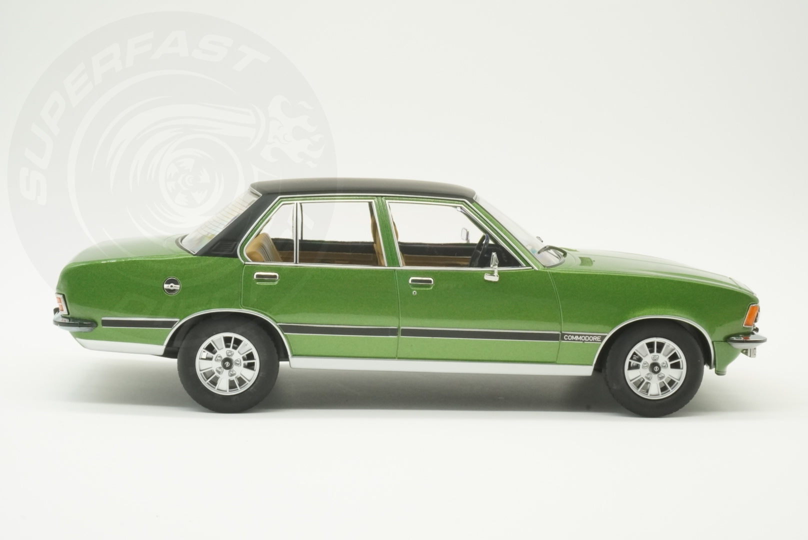 MCG 1:18 Scale Diecast - 1972 Opel Commodore GSE, Green - MCG18565
