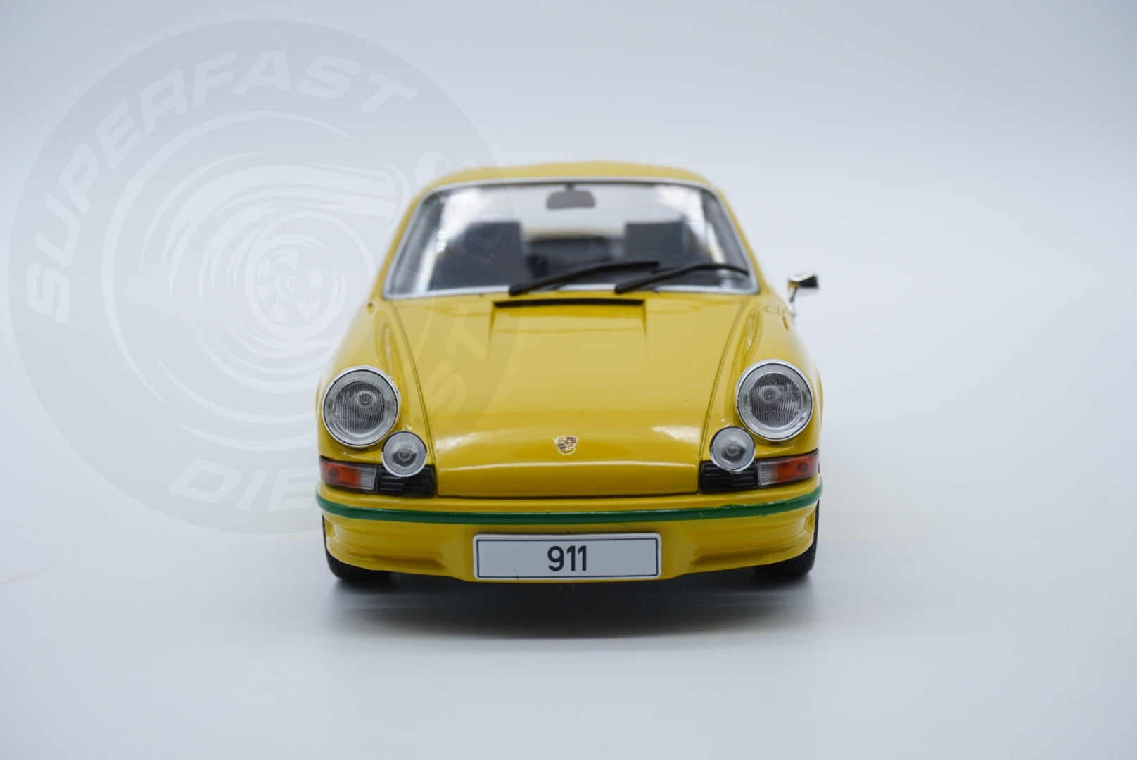 Whitebox  1:24 Scale Diecast - 1972 Porsche 911 Carerra 2.7 RS in Yellow - WB124189