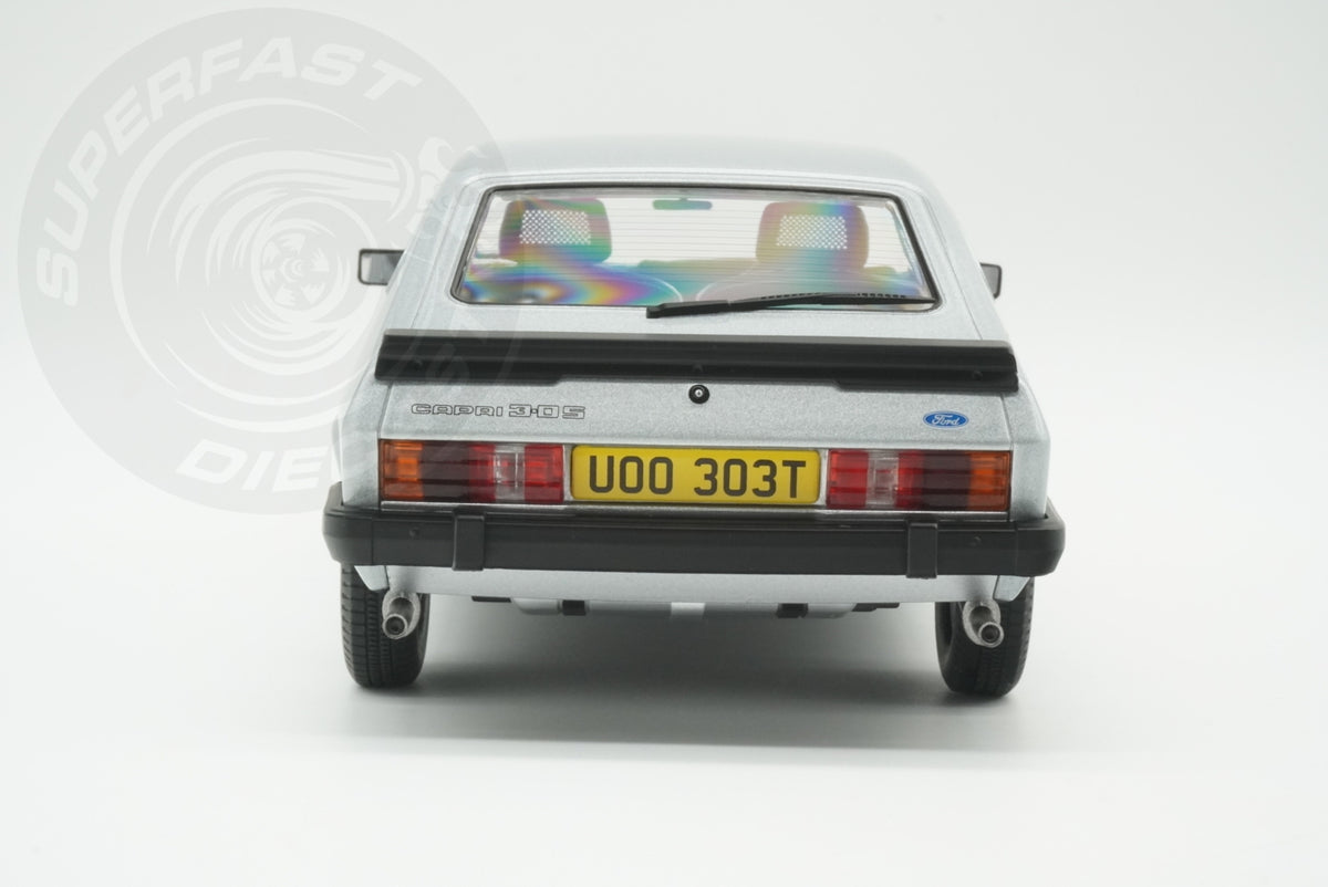MCG 1:18 Scale Diecast - Ford Capri Mk III (RHD UK Exclusive - The Professionals) , Gold and Silver (Both models)