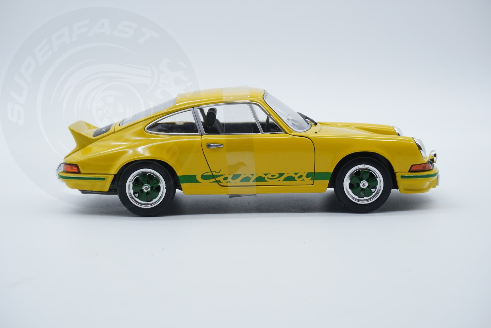 Whitebox  1:24 Scale Diecast - 1972 Porsche 911 Carerra 2.7 RS in Yellow - WB124189