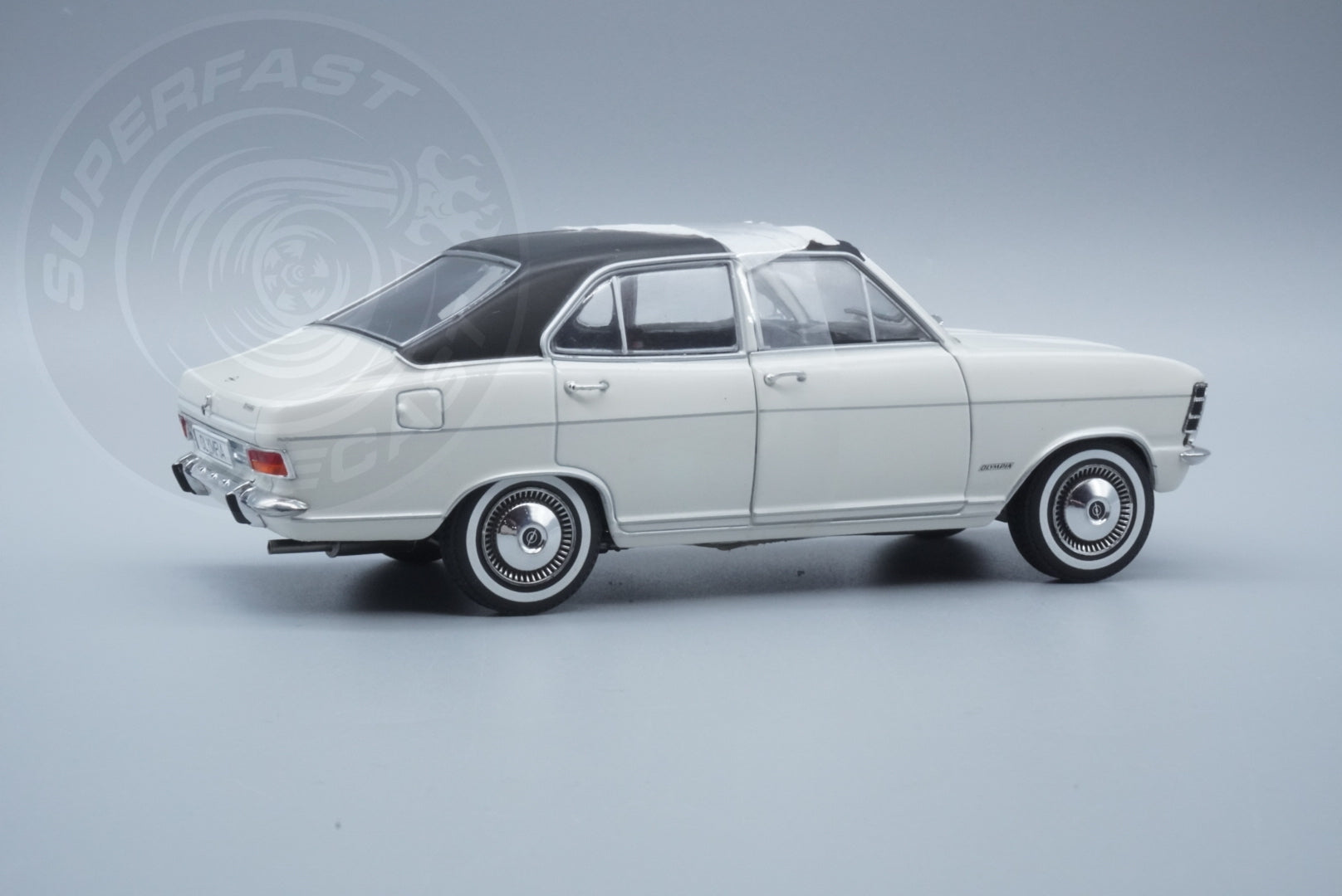 Whitebox 1:24 Scale Diecast Model Car -  Opel Olympia A, White