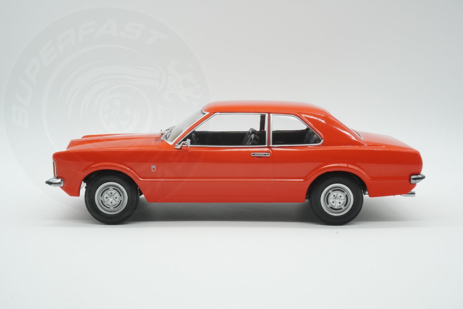 KK Scale 1:18 Scale Diecast - 1971 Ford Taunus GL, Red - KKDC180974