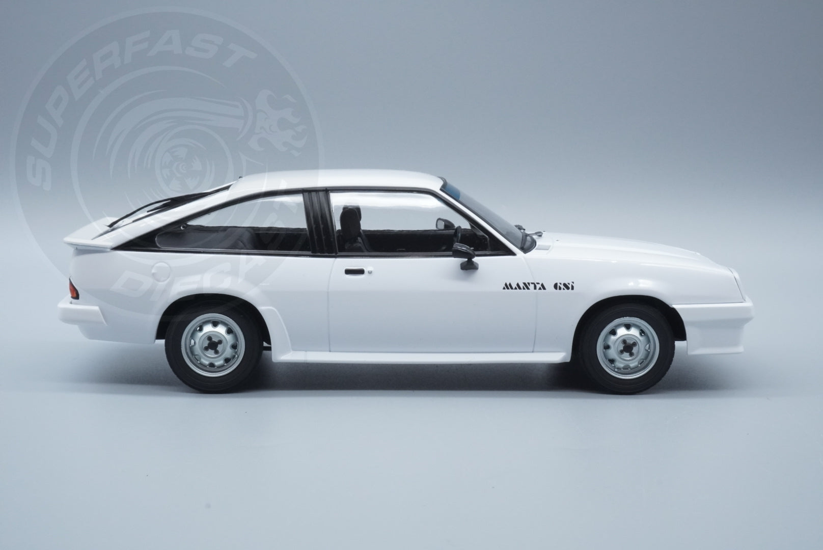 Norev 1:18 Scale Diecast - 1984 Opel Manta GSi Coupe - White - 183316