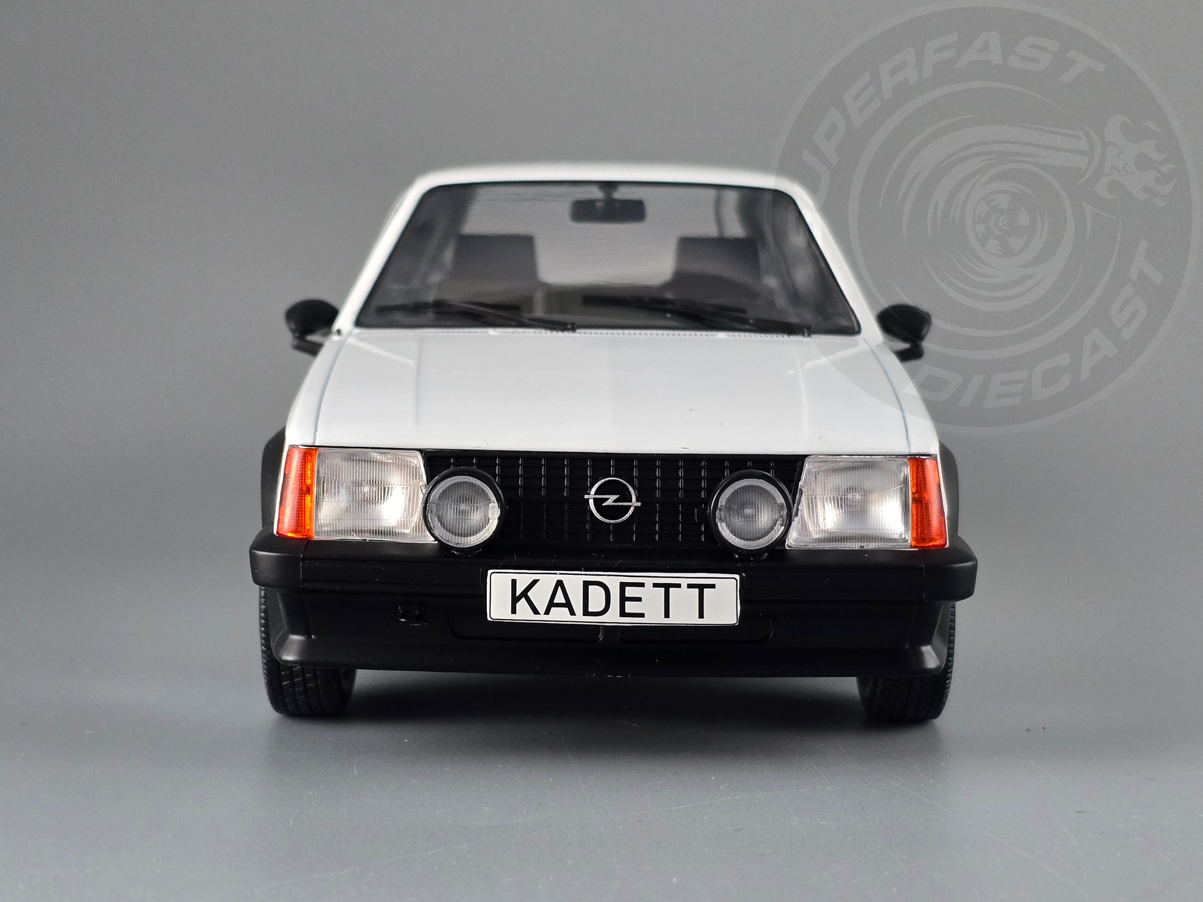 MCG 1:18 Scale Diecast Model Car - Opel Kadett D SR (Vauxhall Astra mk1) White/Yellow - MCG18534