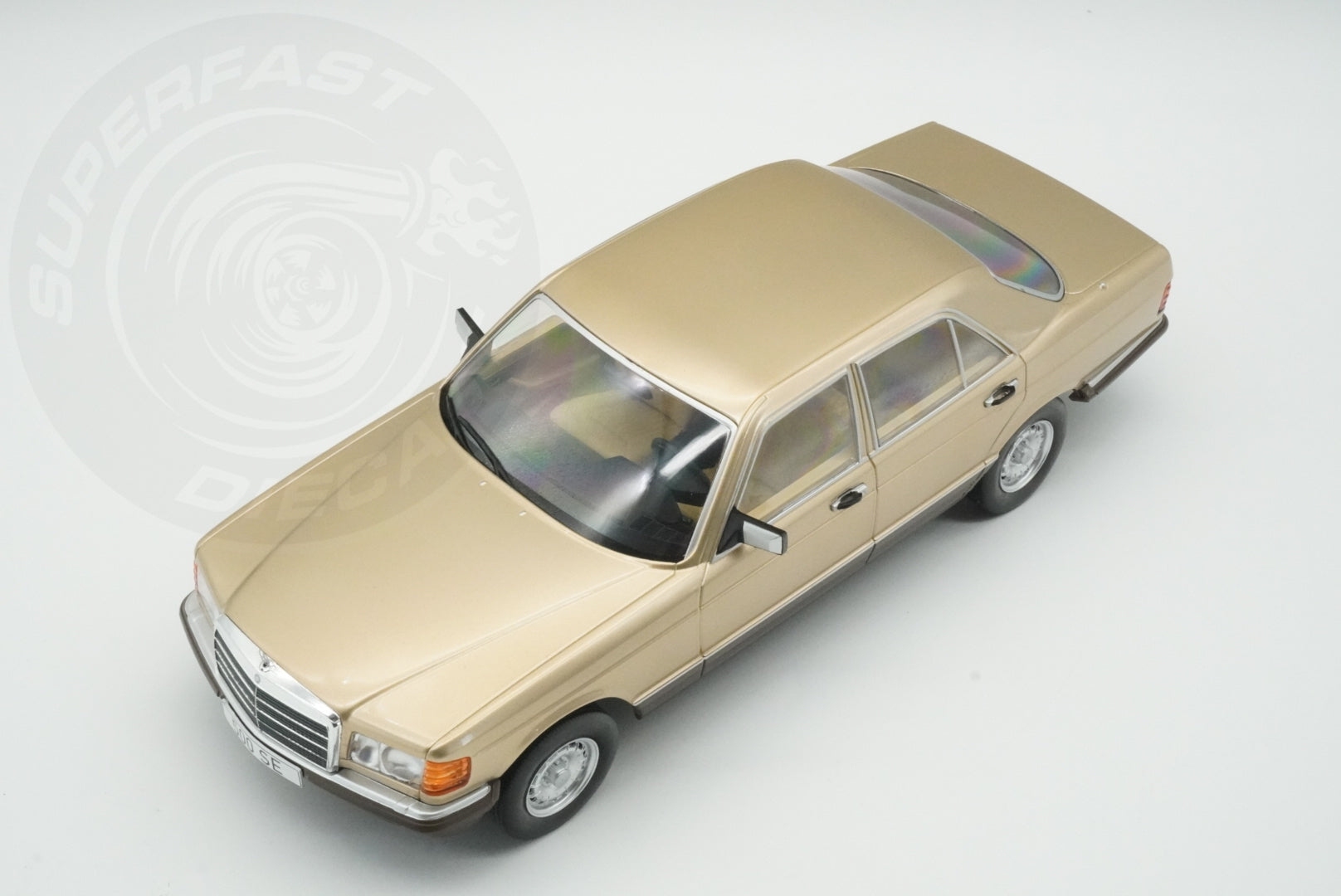 MCG 1:18 Scale Diecast Model Car - 1972 Mercedes S-Class 500 SE (W126), Beige - MCG18550