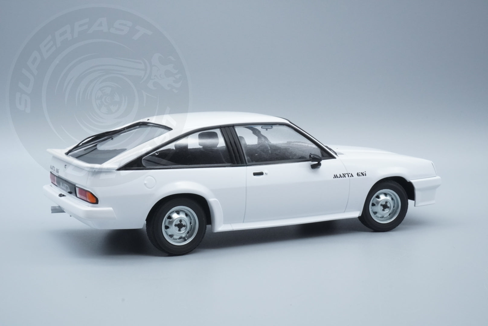 Norev 1:18 Scale Diecast - 1984 Opel Manta GSi Coupe - White - 183316