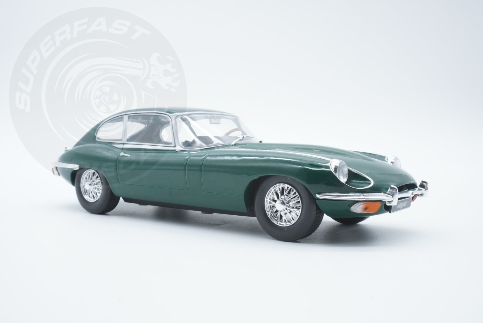 Whitebox 1:24 Scale Diecast Model Car - Jaguar E-Type, Green
