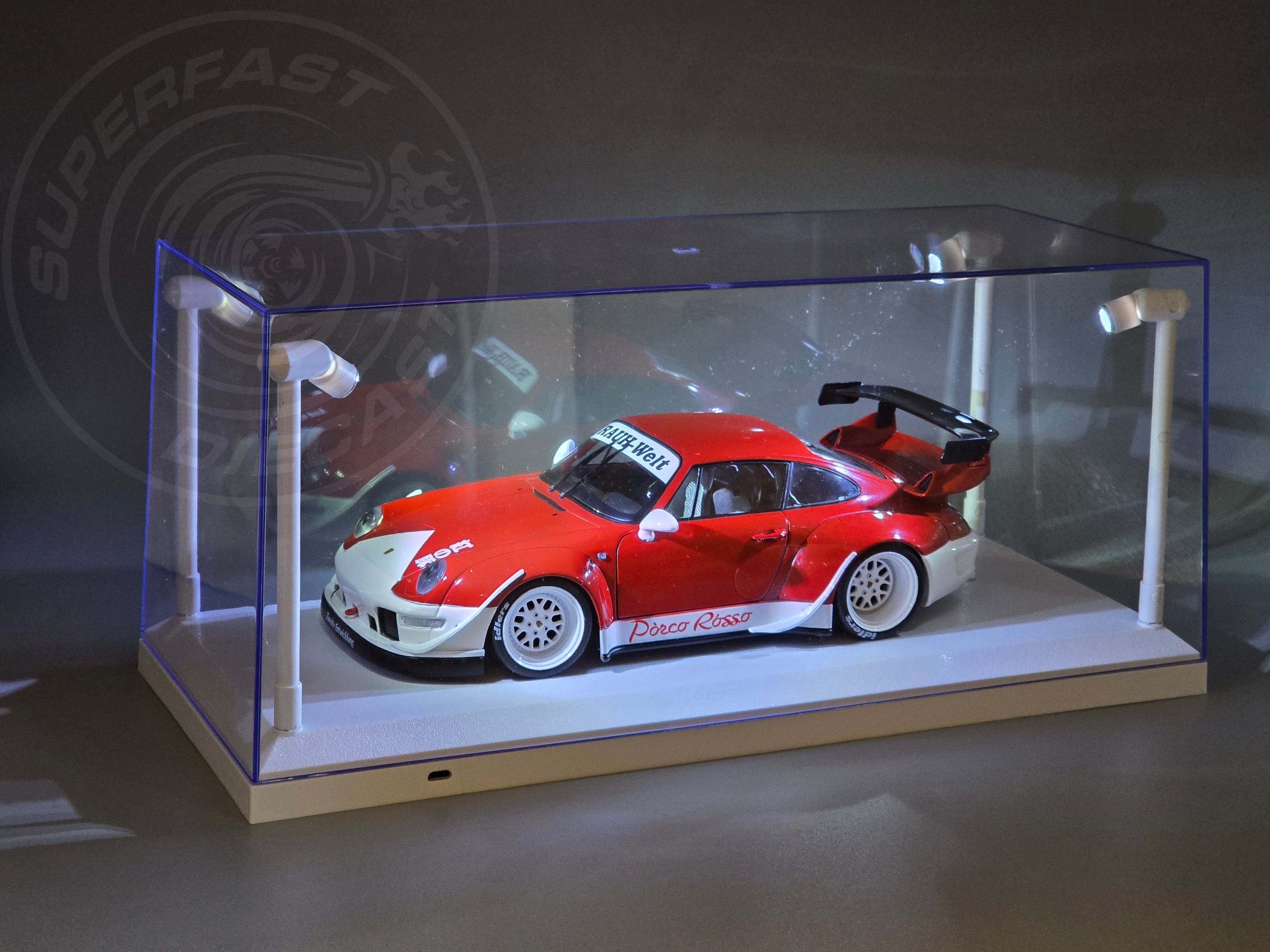 Triple 9 - 1:18 LED DISPLAY CASE, 4 ADJUSTABLE LIGHTS 35 X 15 X 16CM WITH WHITE BASE - T9-189921