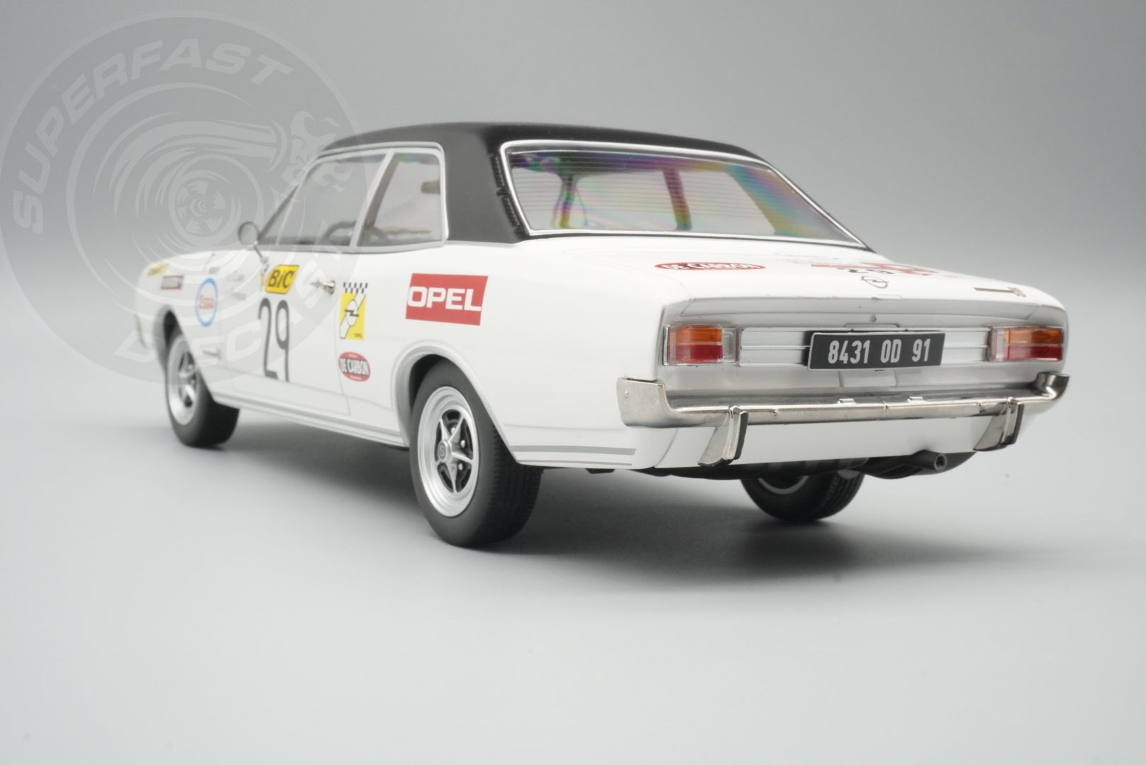 MCG 1:18 Scale Diecast - Opel Commodore Tour de France Automobile, 1971, #29, J.L.Clarr/J.P.Peyroux, White/Black - MCG18562