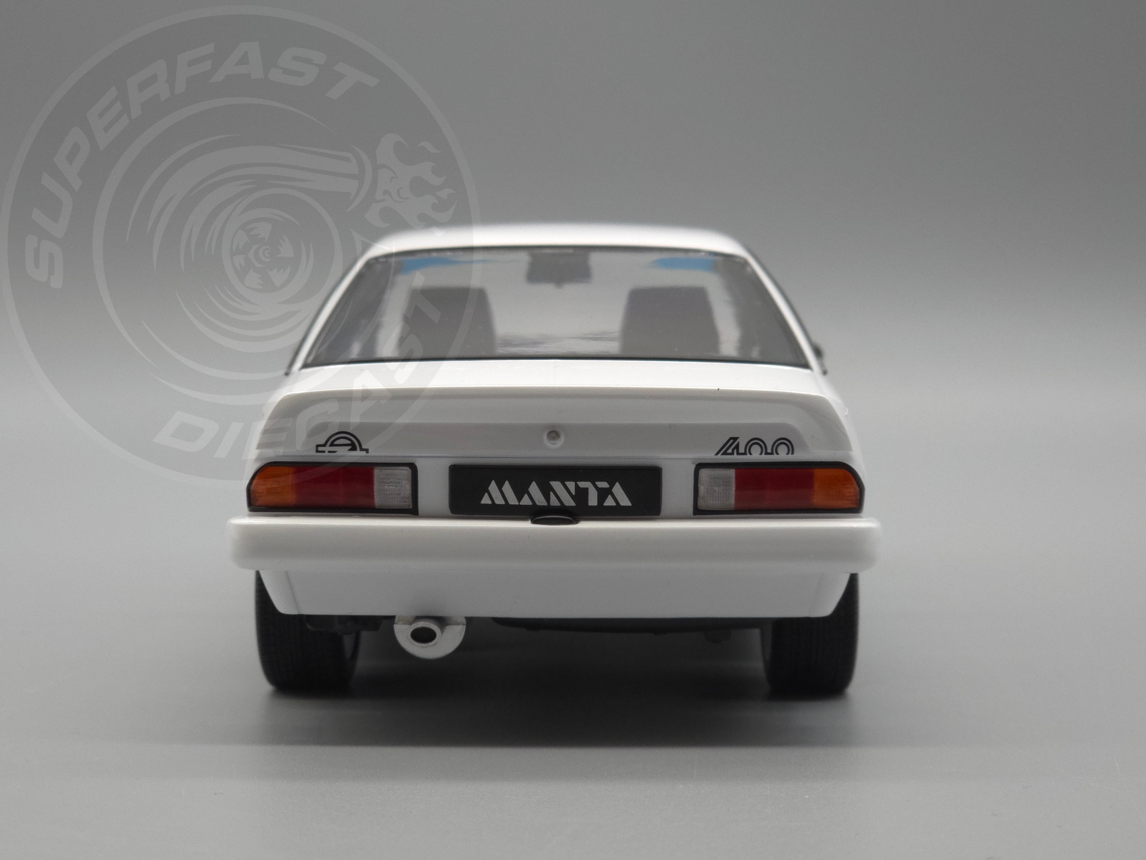 Norev 1:18 Scale Diecast - 1982 Opel Manta B400 - White - 183302