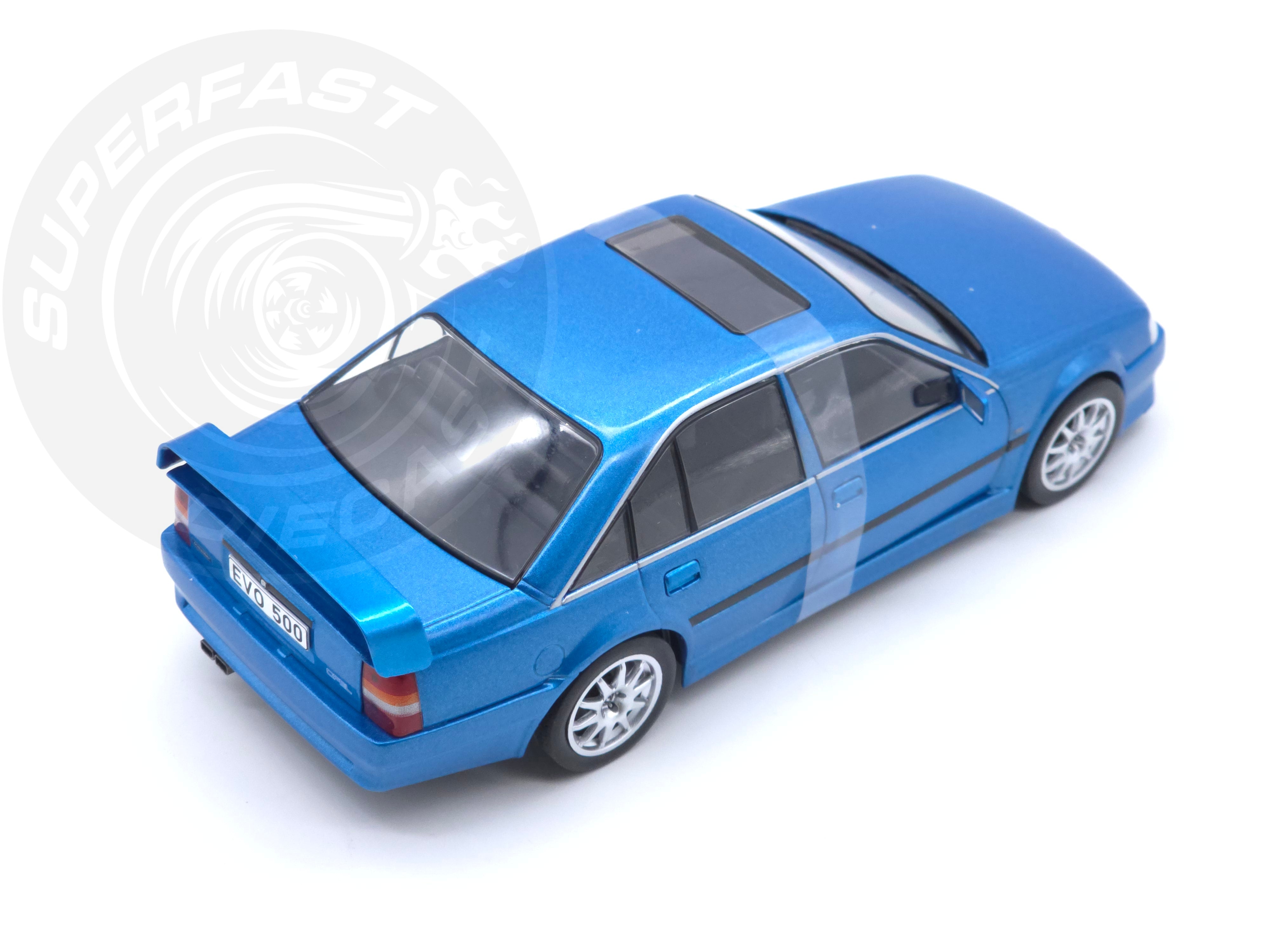 Whitebox  1:24 Scale Diecast - 1991 Opel Omega Evolution 500 in Blue - 124138