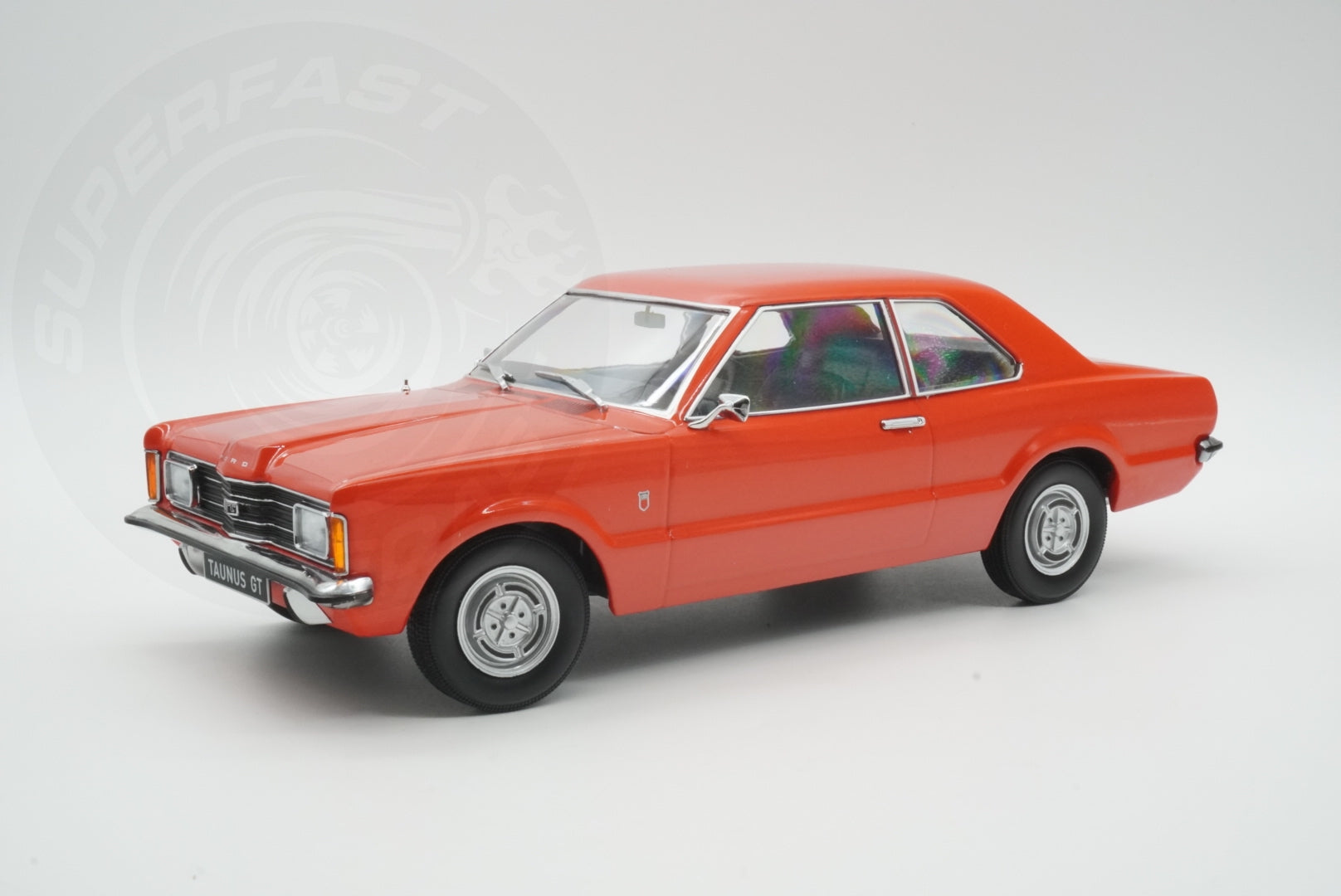 KK Scale 1:18 Scale Diecast - 1971 Ford Taunus GL, Red - KKDC180974