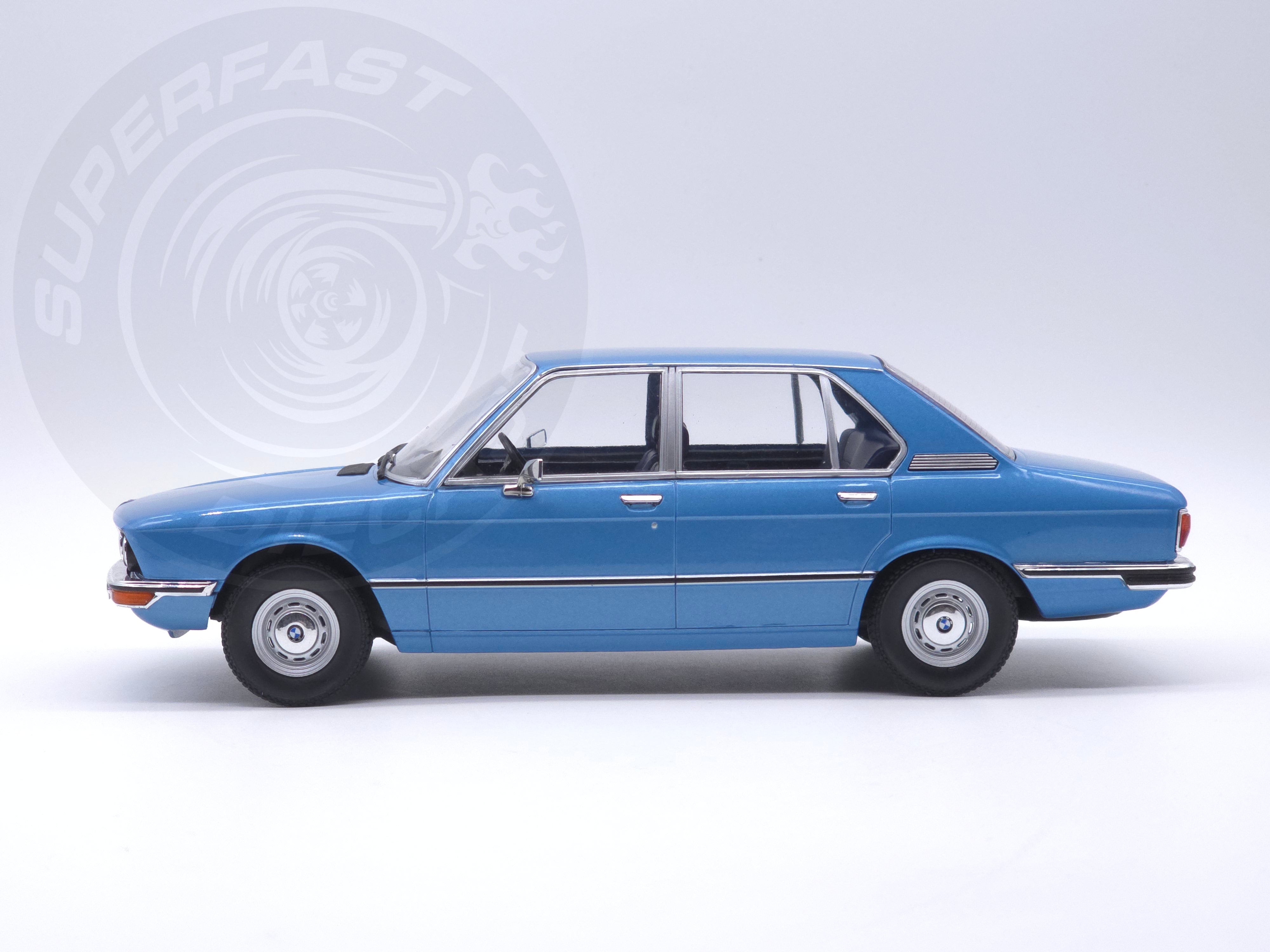 MCG 1:18 Scale Diecast Model Car - 1973 BMW 5 Series (E12), Blue - MCG18541