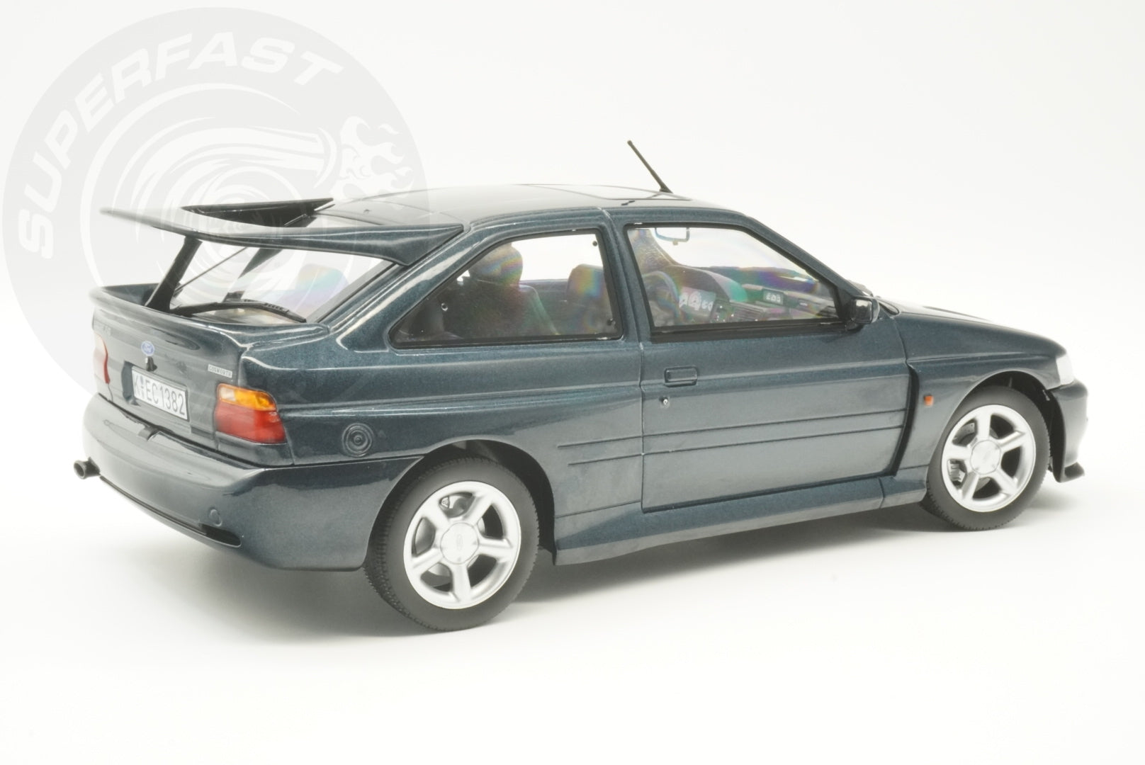NoRev 1:18 1992 FORD ESCORT RS COSWORTH, Mallard Green - NV182790