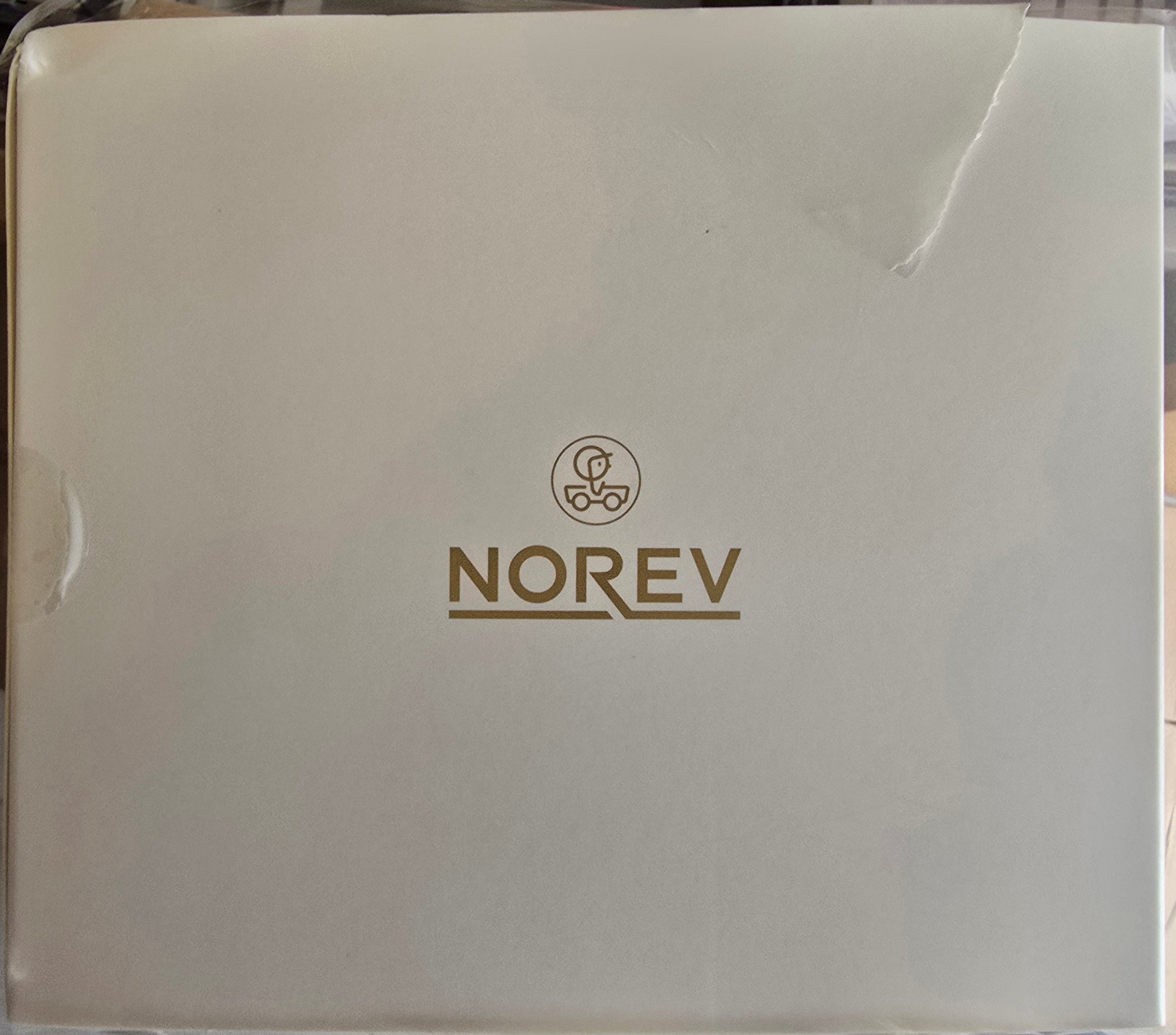 Norev 1:18 Scale Diecast Model Car - 2022 Porsche 911 (992) GT3 RS “Carrera RS Tribute” White and Python Green  - 187372