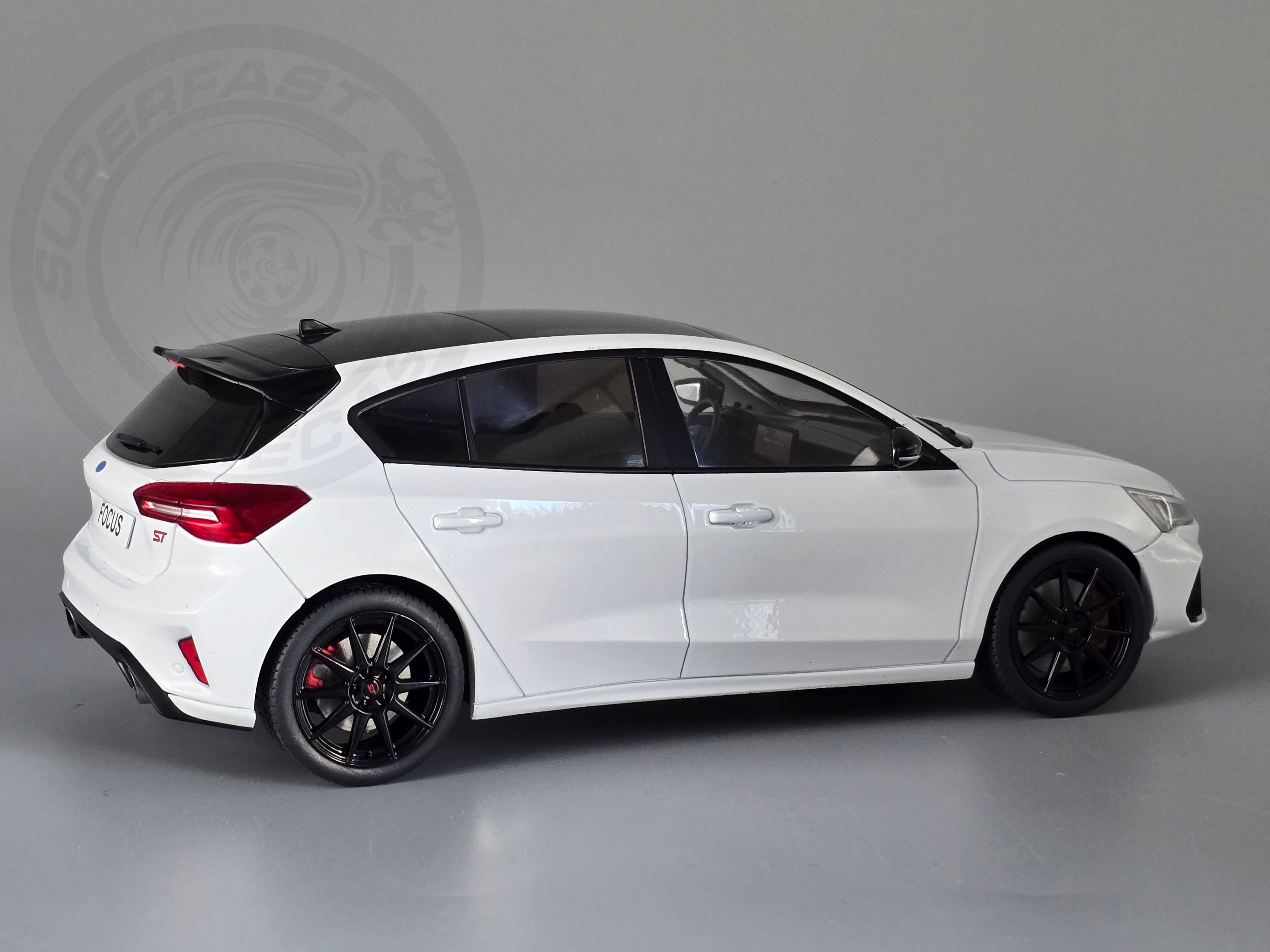 MCG 1:18 Scale Diecast Model Car -  2022 Ford Focus ST Track Pack, White