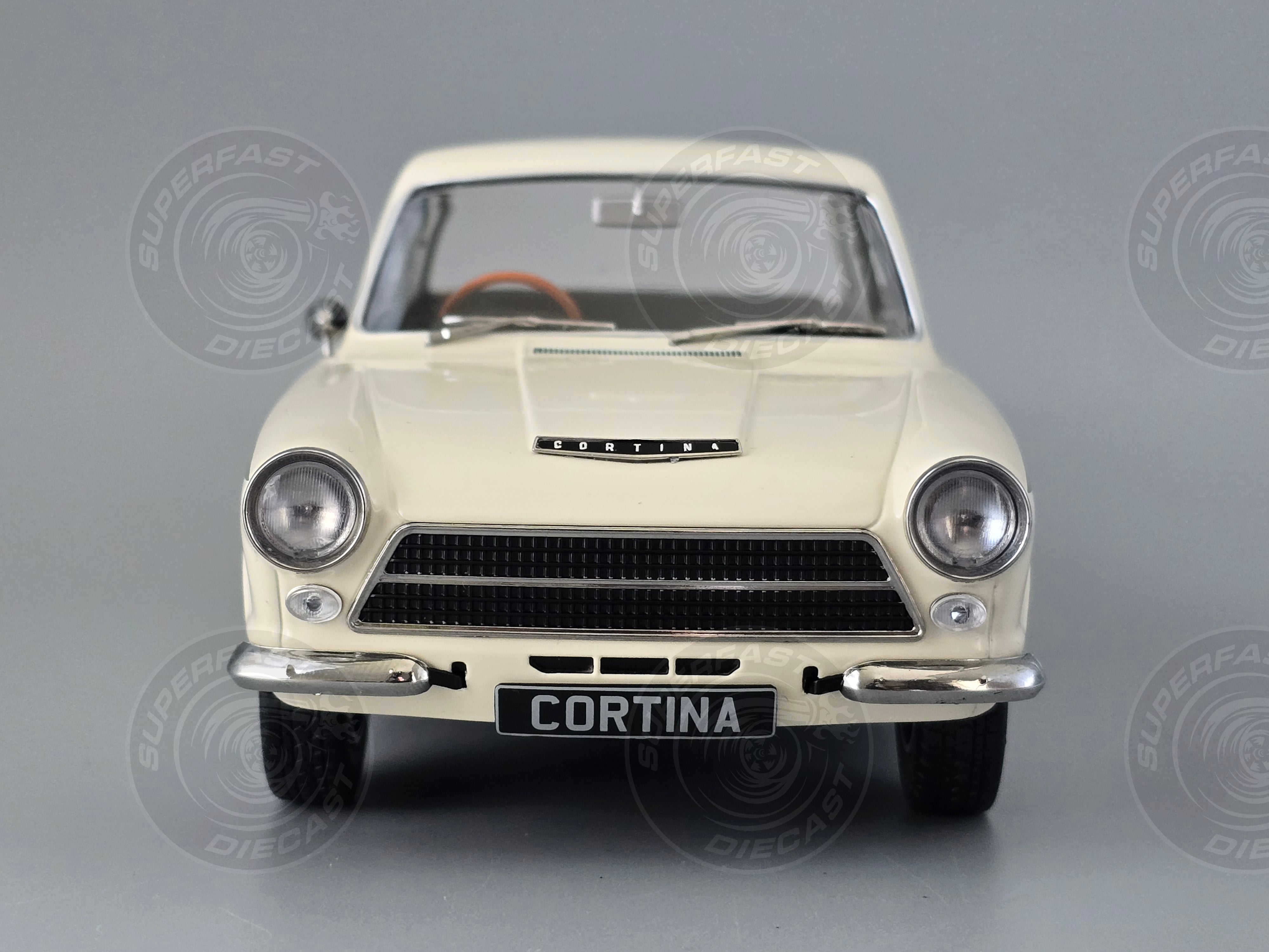 MCG 1:18 Scale Diecast -  1965 Ford Lotus Cortina Mk1 in White/Green (RHD) - MCG18434