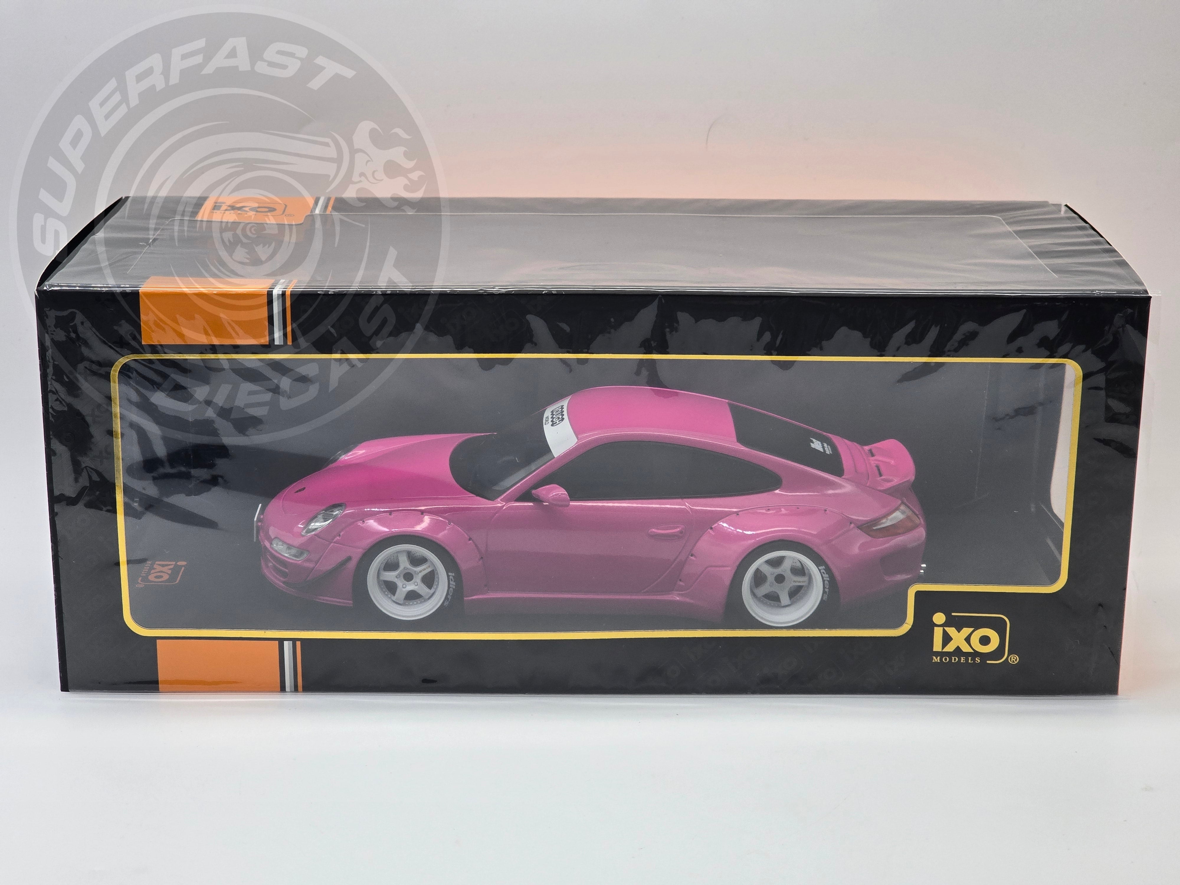 IXO 1:18 Diecast - Porsche RWB 997, Pink - 18CMC167
