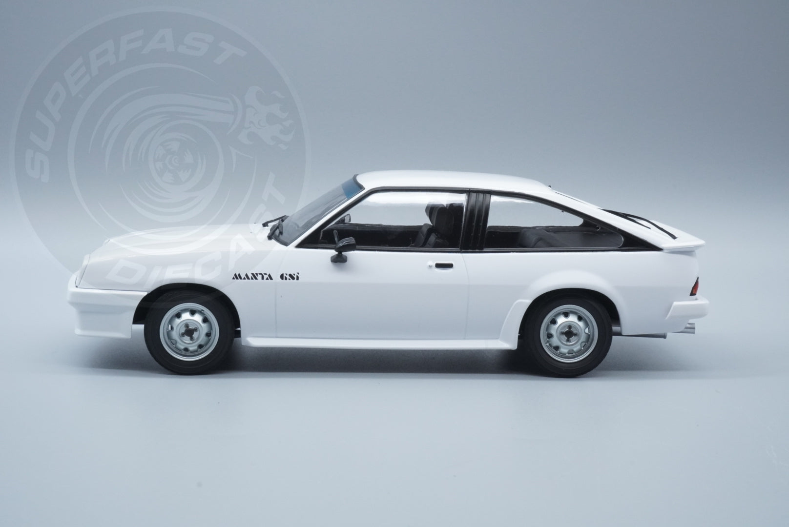 Norev 1:18 Scale Diecast - 1984 Opel Manta GSi Coupe - White - 183316