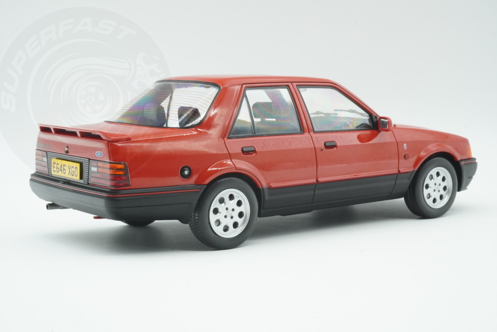 MCG 1:18 Scale Diecast - Ford Orion Mk II 1600i Ghia RHD with Pepperpot Alloys, Red (UK Exclusive 500pcs) - MCG18647