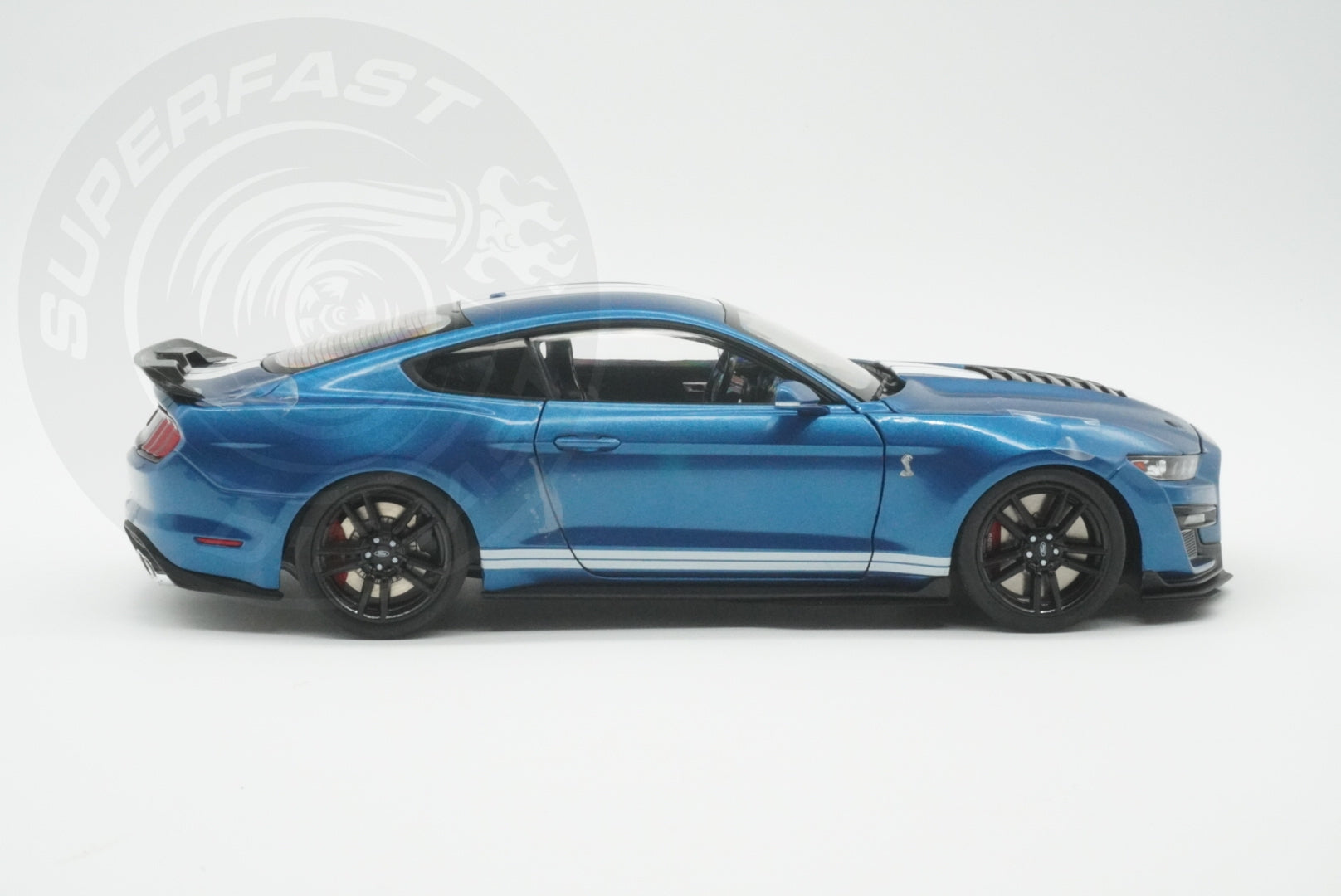 IXO 1:18 Diecast - 2022 Ford Mustang Shelby GT 500, Blue - IXO18RDC244-FO