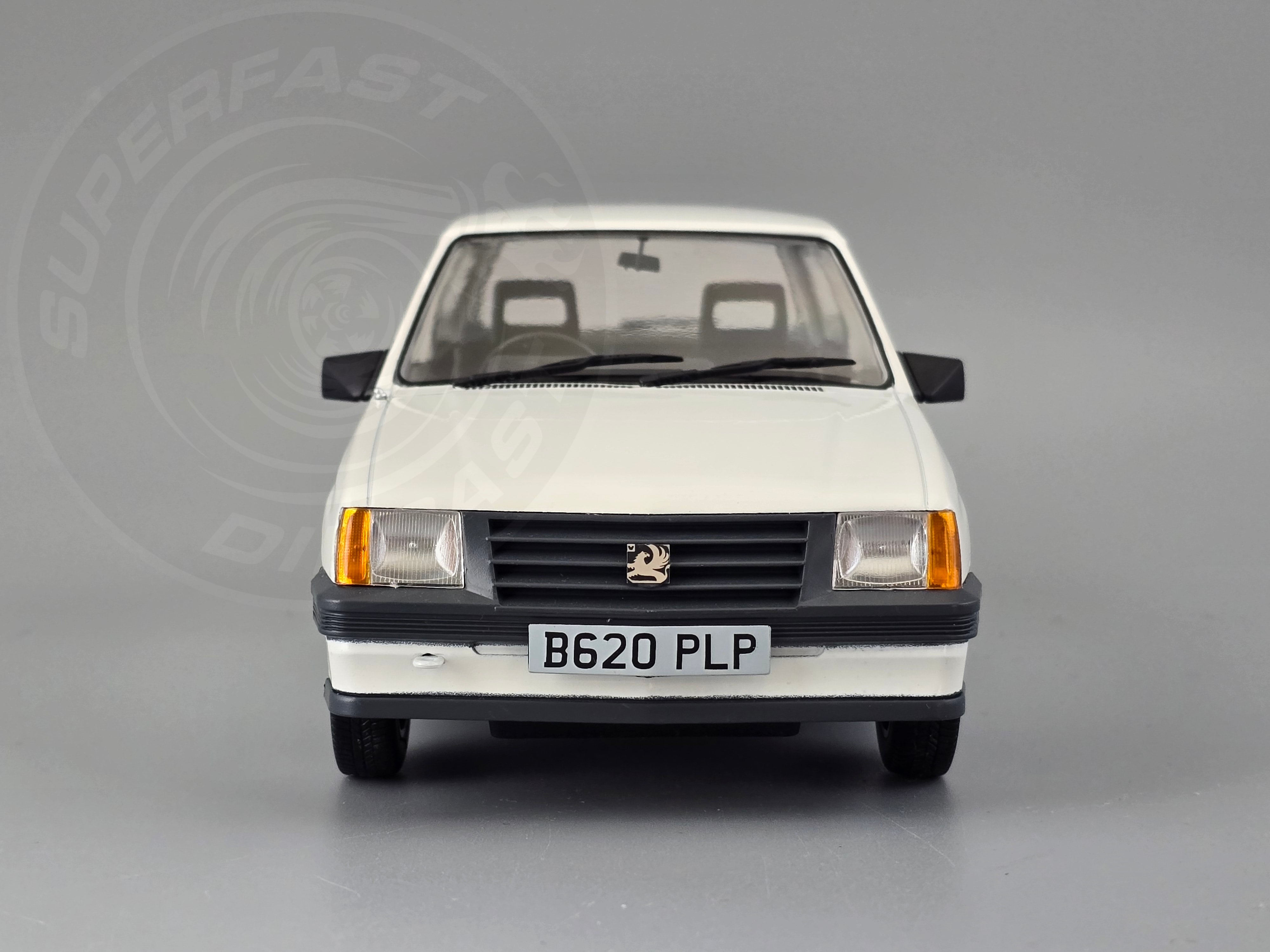MCG 1:18 Scale Diecast - 1983 Vauxhall Nova (UK Exclusive RHD), White - MCG18904
