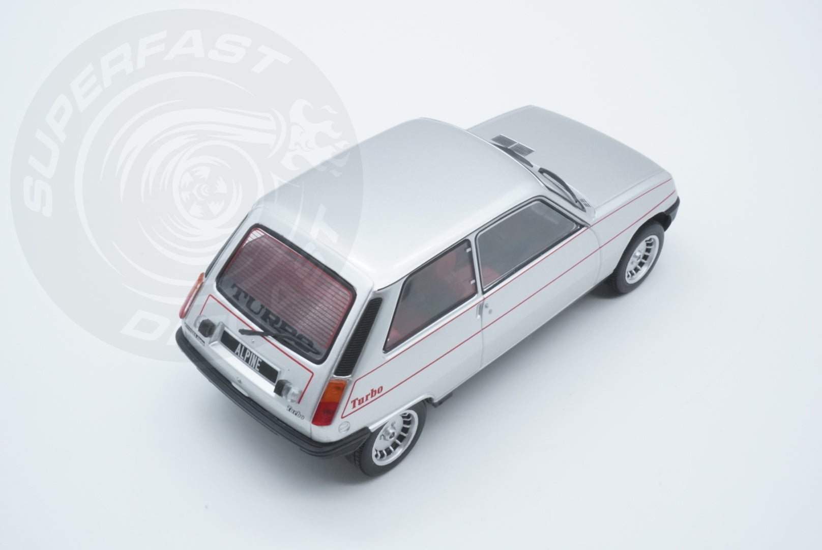 Whitebox 1:24 Scale Diecast - 1976 Renault 5 Alpine Turbo, Silver - WB124152