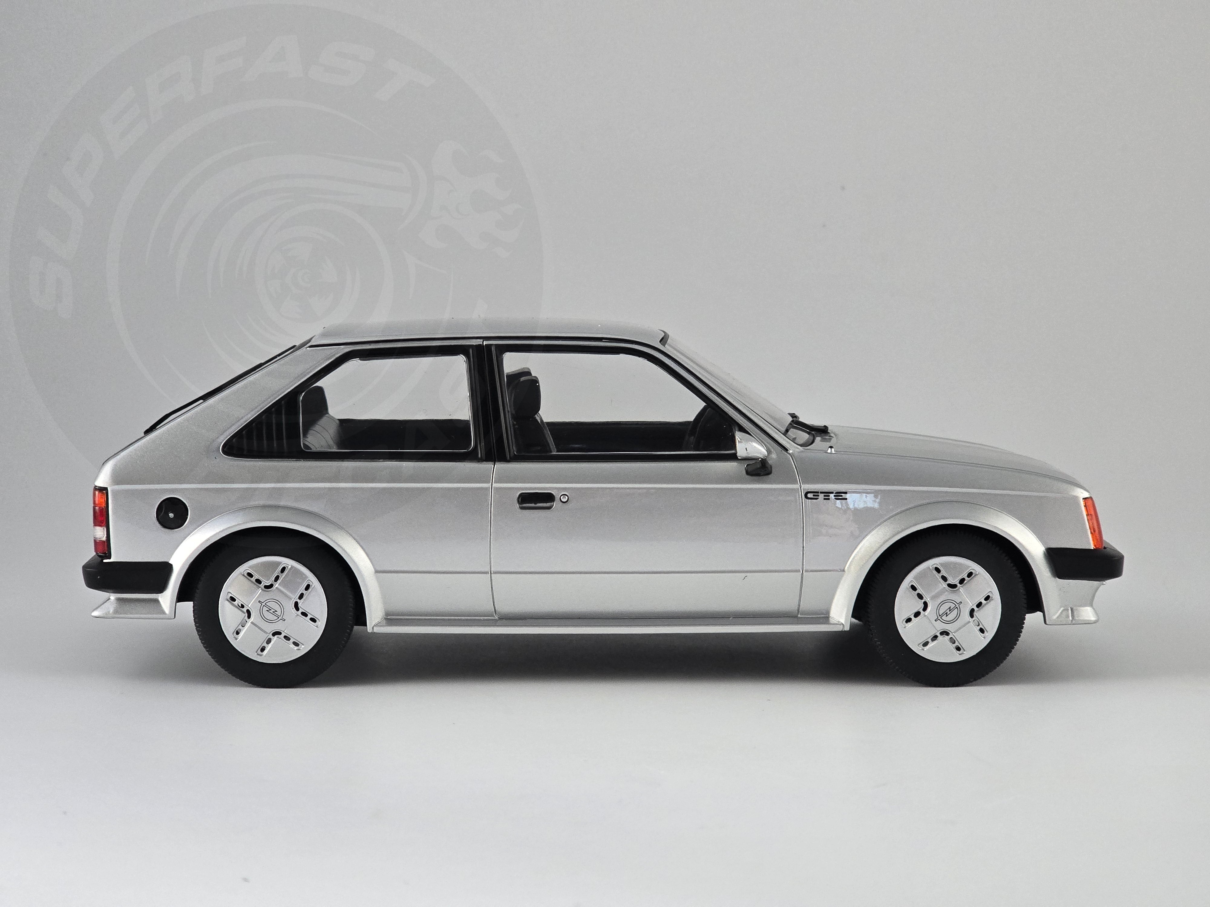 MCG 1:18 Scale Diecast Model Car - Opel Kadett D GTE (Vauxhall Astra mk1) Silver - MCG18533