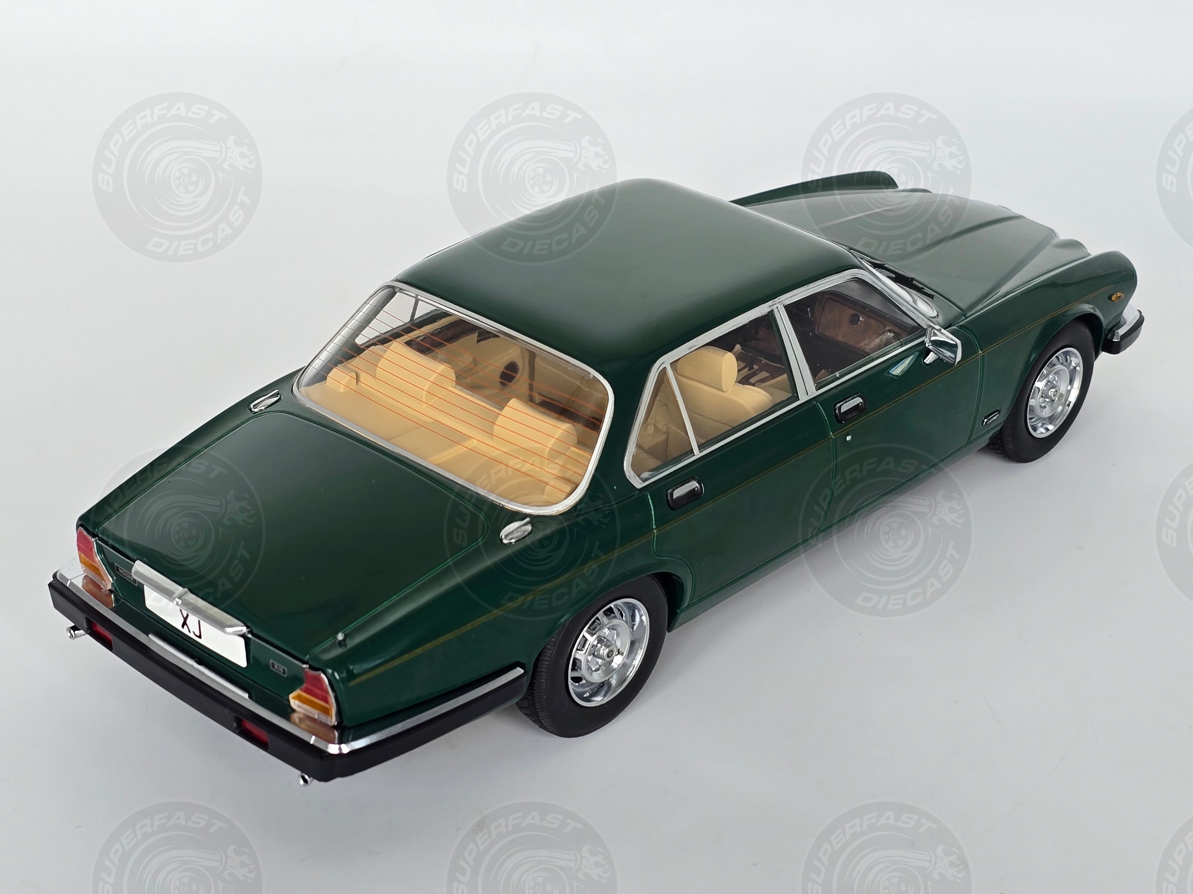 MCG 1:18 Scale Diecast - 1979 Jaguar XJ Series III, Dark Green - MCG18175