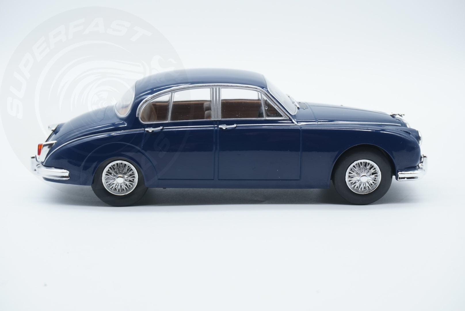 Whitebox  1:24 Scale Diecast - 1959 Jaguar Mk 2 in Blue - WB124201