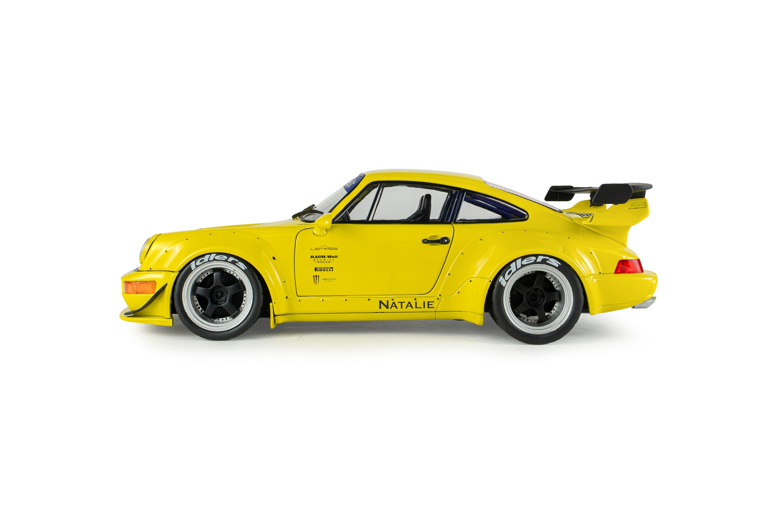 SOLIDO 1:18 Scale Diecast - 2023 Porsche 911 RWB Natalie, Yellow - S1807518