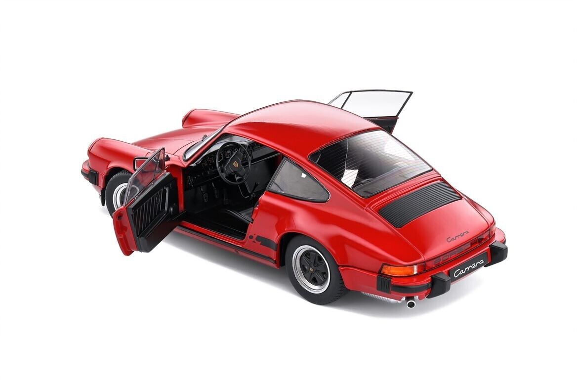 SOLIDO 1:18 Scale Diecast Model, 1977 Porsche 911 3.0 Carerra in red