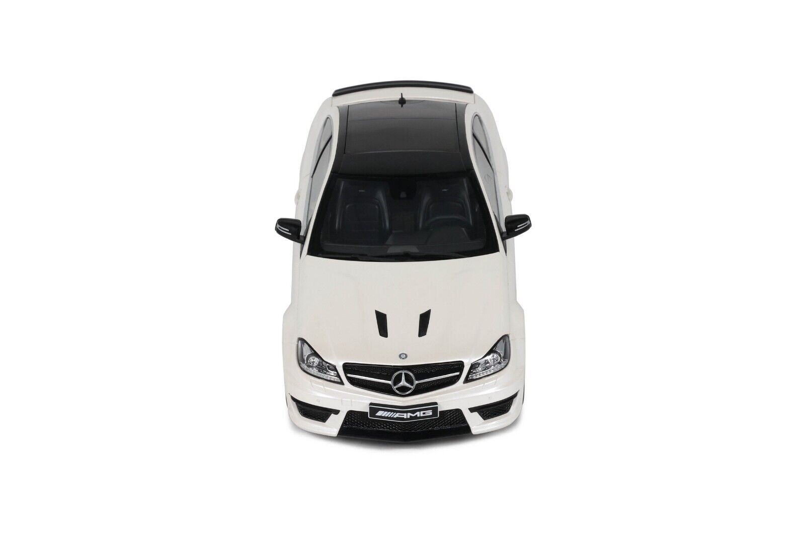 GT Spirit 1:18 Scale Resin Model Mercedes Benz C63 AMG W204 Edition 507 - White - GT899