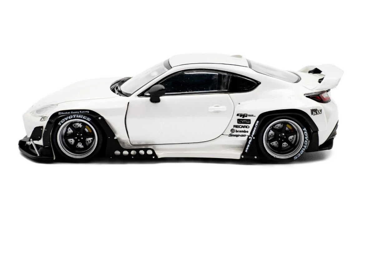SOLIDO 1:43 Diecast, 2022 PANDEM TOYOTA GR86 ROCKET BUNNY, WHITE - S4315102