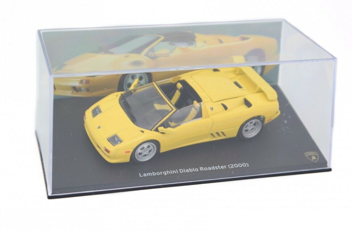 MAG 1:43 Scale Diecast Car Model Lamborghini Diablo Roadster 2000 in yellow