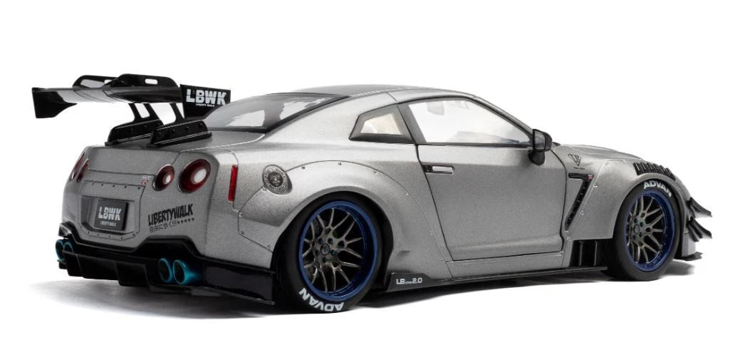 SOLIDO 1:18 Diecast, Nissan GT-R (R35) with Liberty Walk Body Kit 2.0, Silver 2 - S1805815